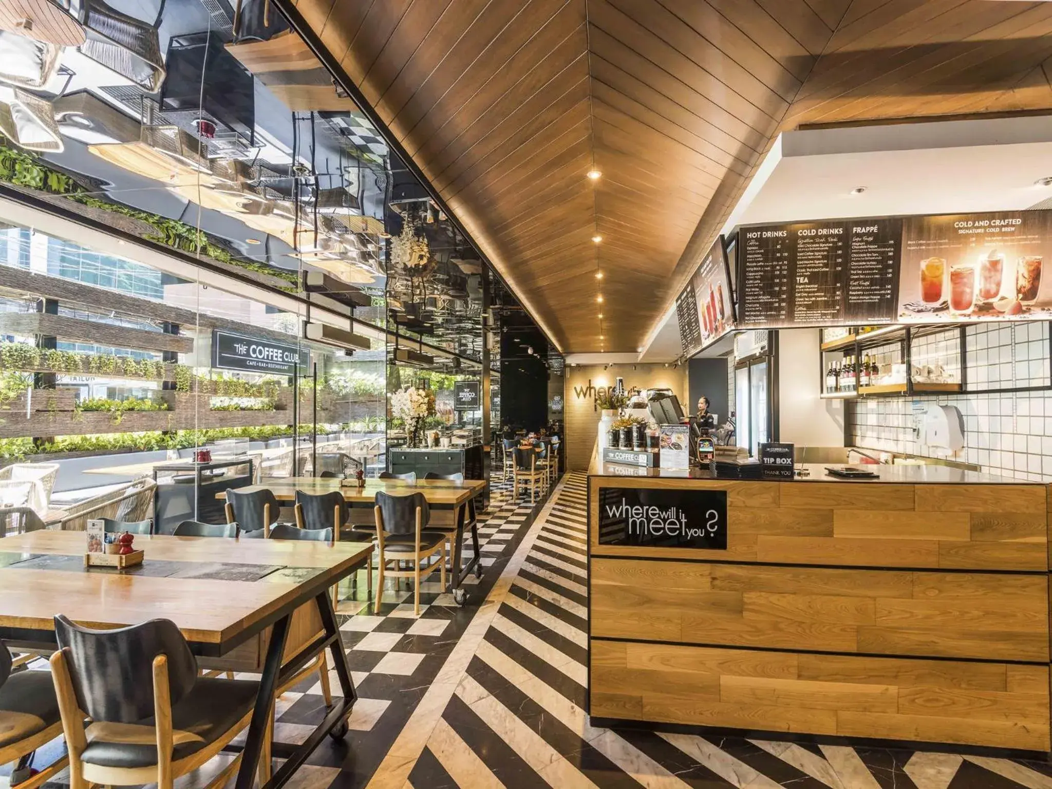 Restaurant/places to eat in Maitria Hotel Sukhumvit 18 Bangkok – A Chatrium Collection