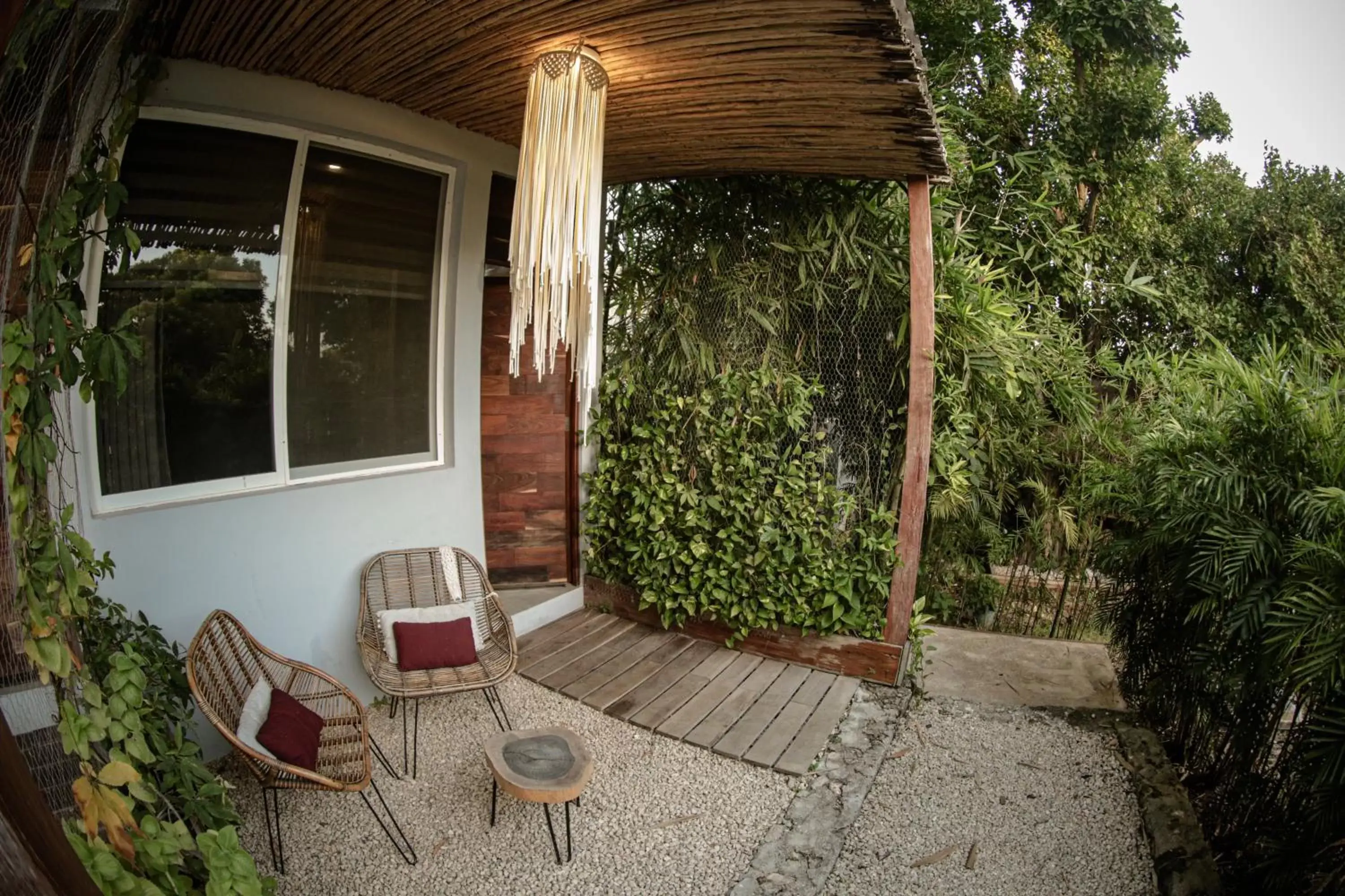 Patio in Hotel Makaabá Eco-Boutique