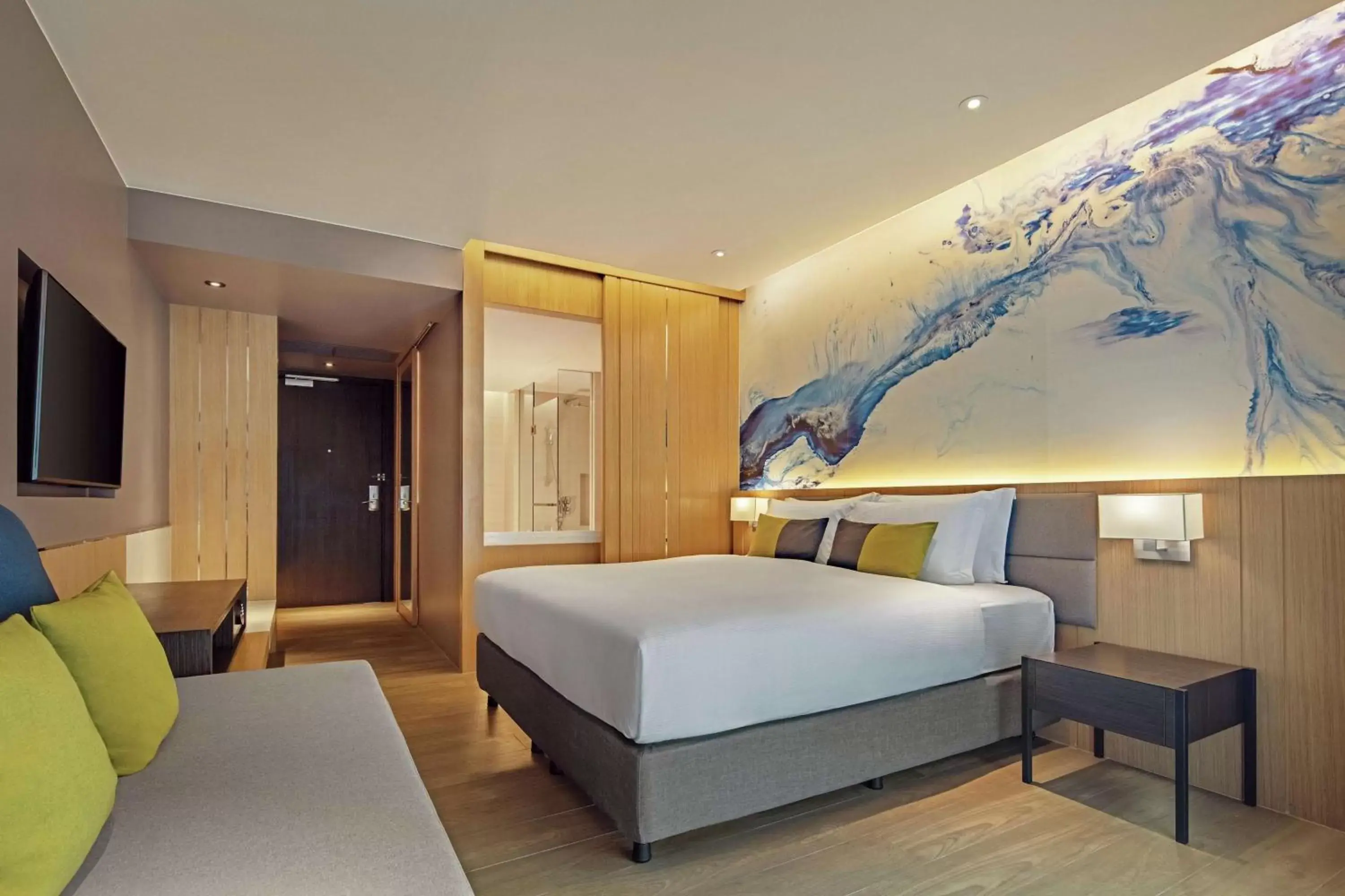 Bedroom, Bed in DoubleTree by Hilton Phuket Banthai Resort