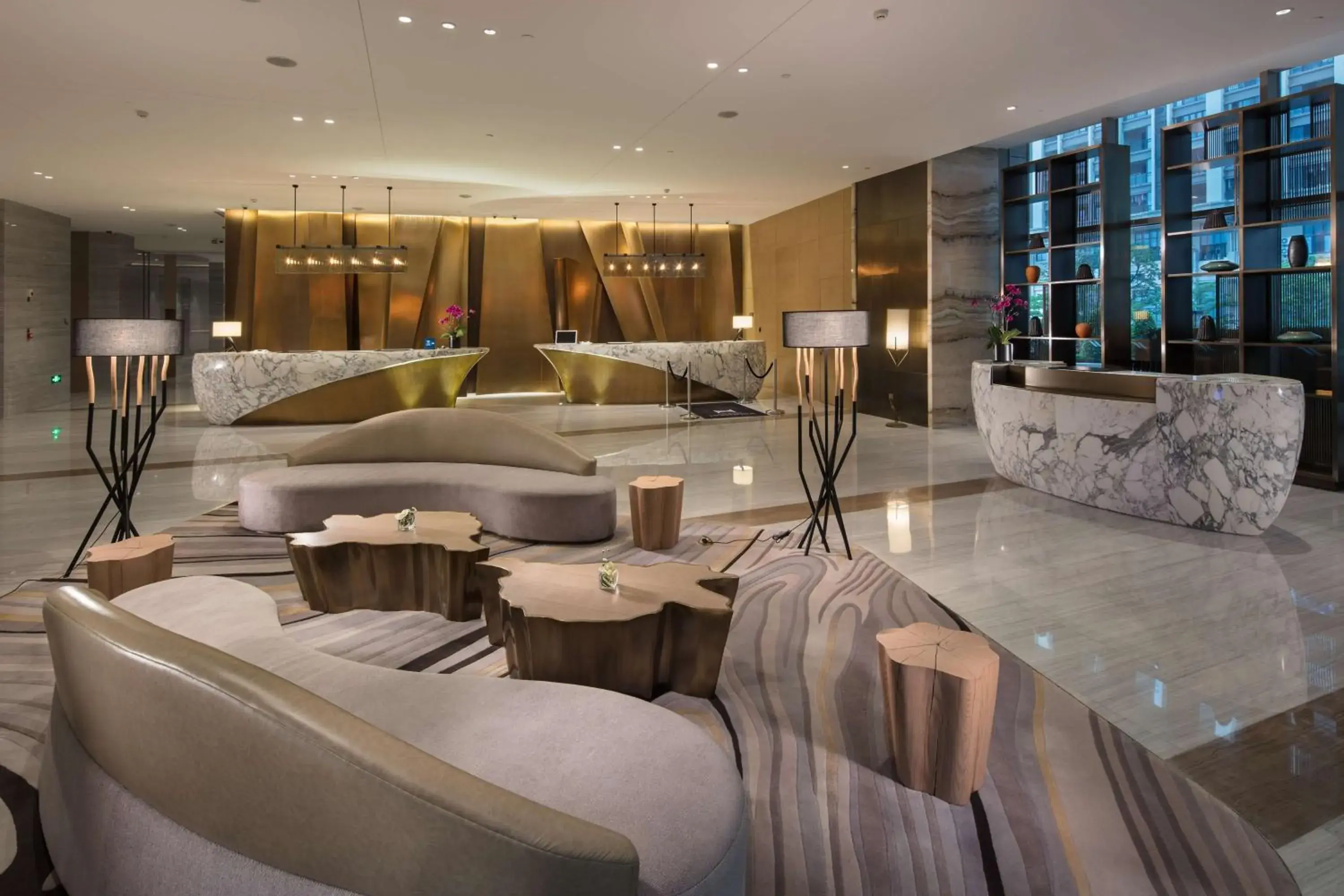 Lobby or reception, Lounge/Bar in Hilton Quanzhou Riverside