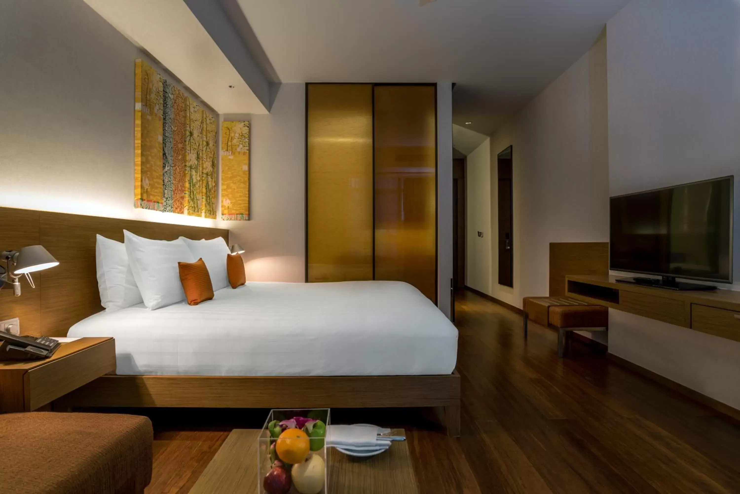 Bedroom, Bed in Pullman Bangkok King Power