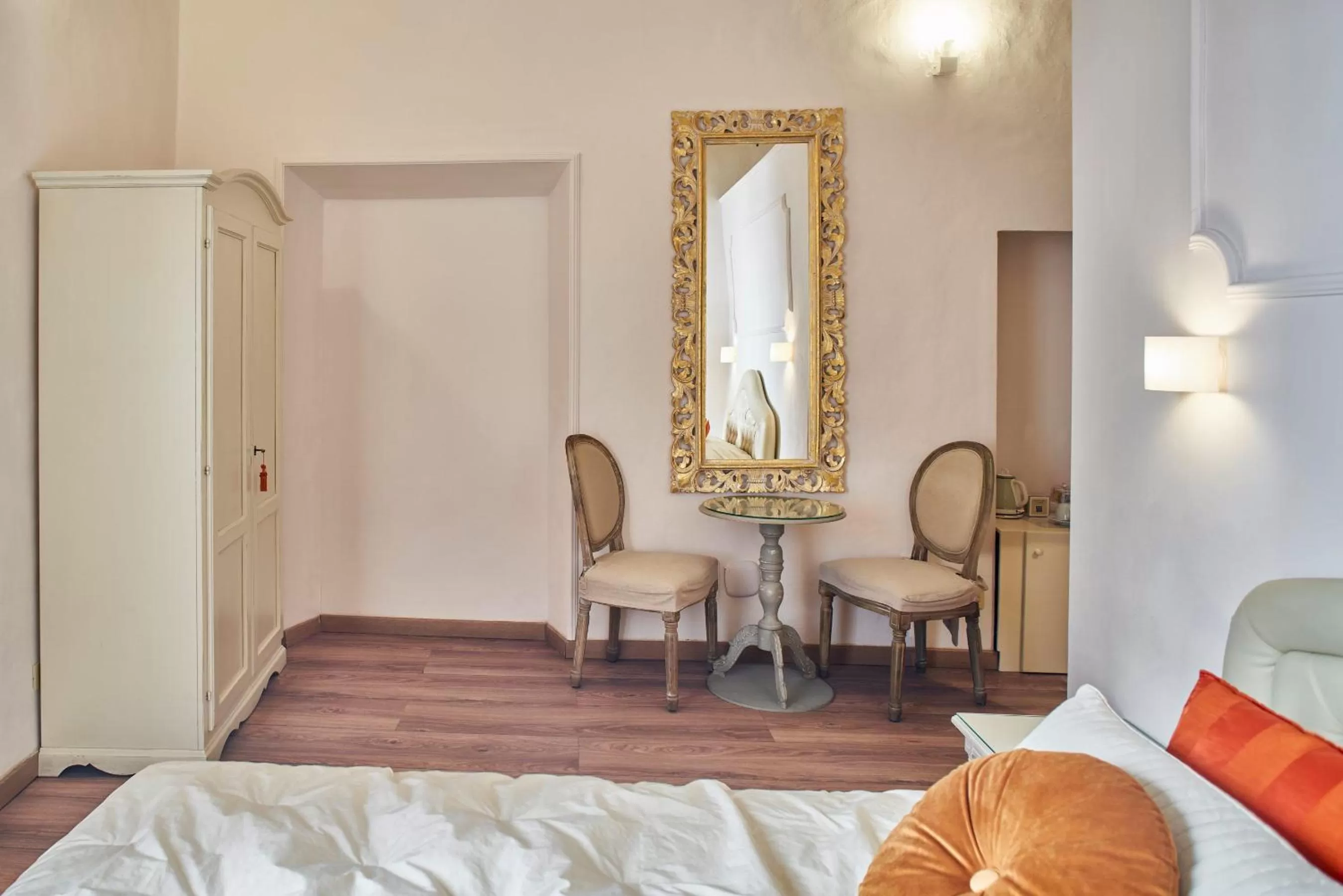 Photo of the whole room, Bed in Palazzo del Magnifico B&B