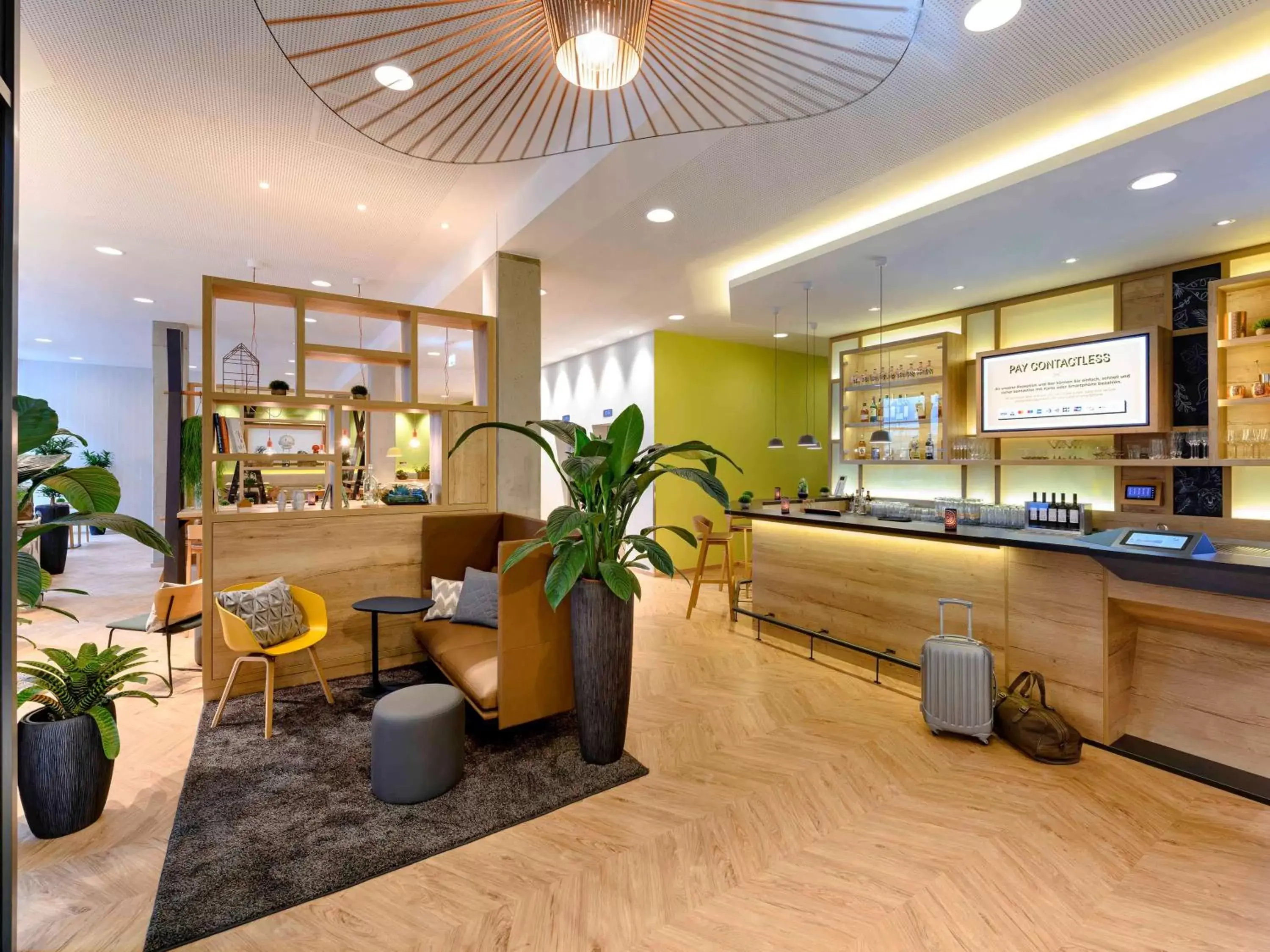 Lounge or bar, Lobby/Reception in ibis Styles Aschaffenburg