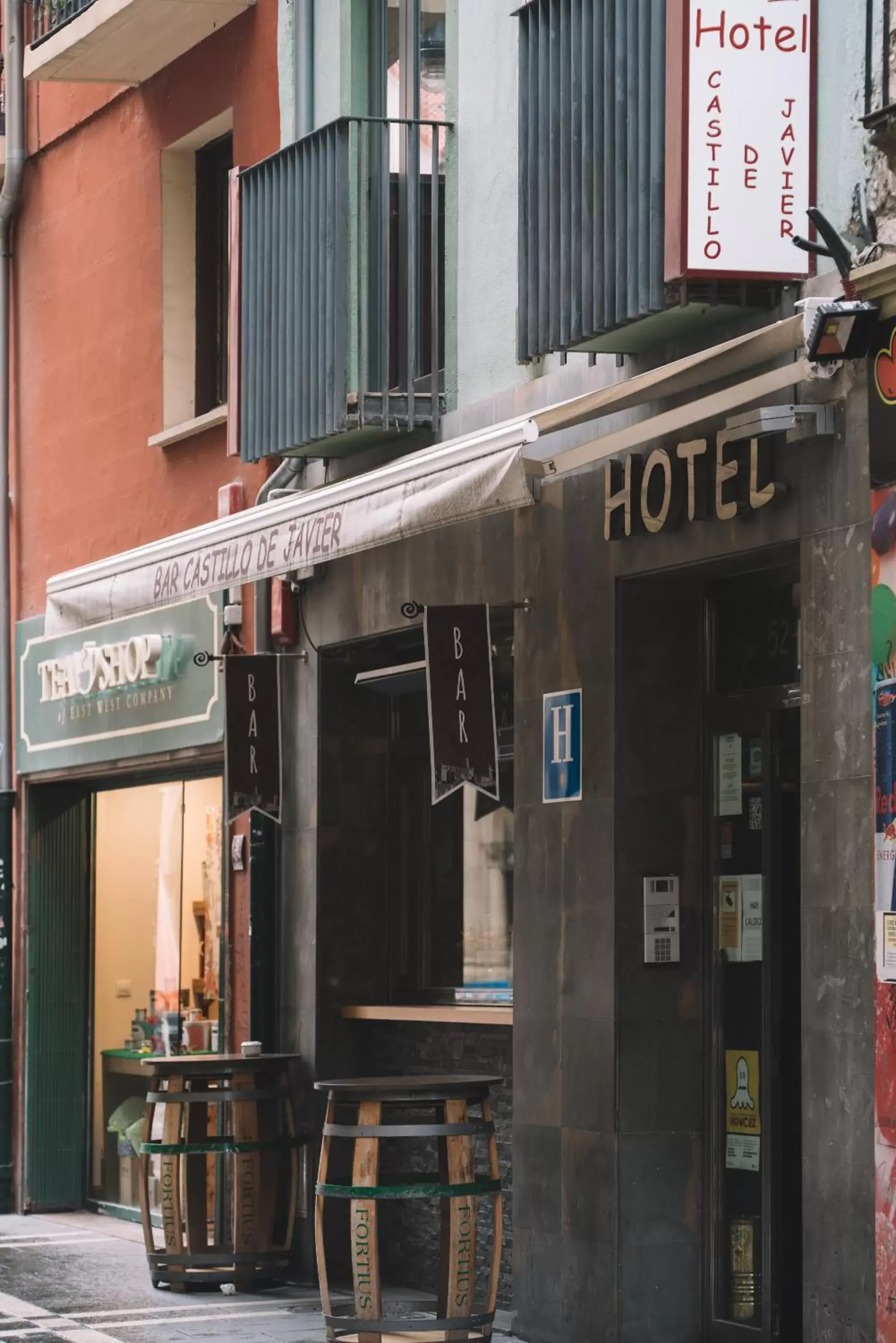 Facade/entrance in Hotel Castillo de Javier Facade/entrance in Hotel Castillo de Javier