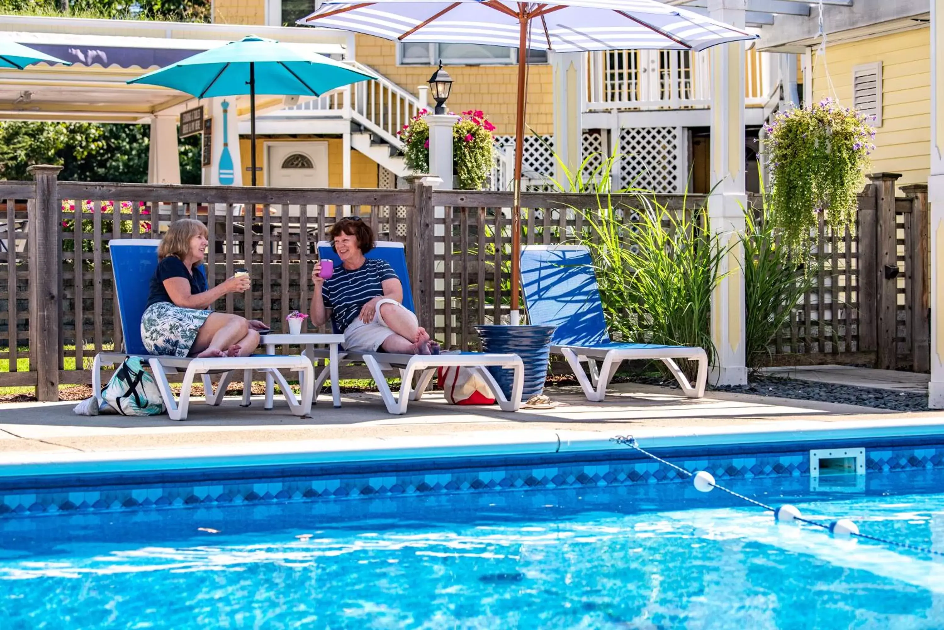 Swimming Pool in Admiral's Inn Resort