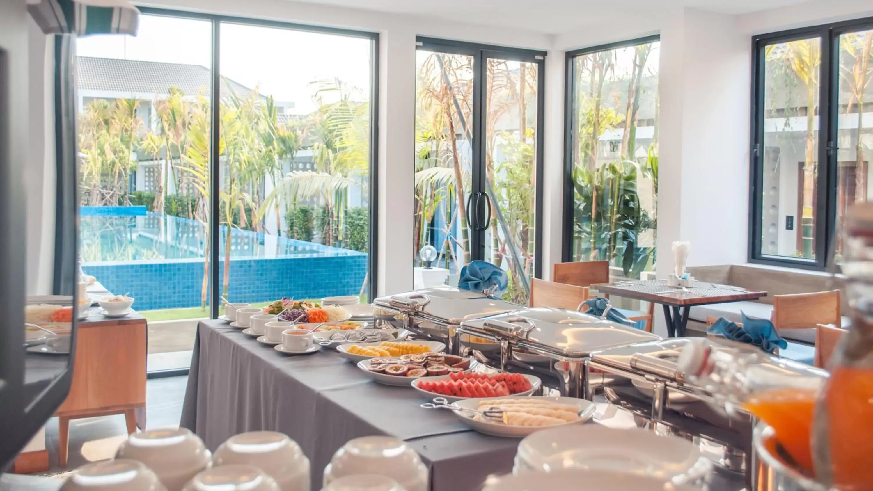 Continental breakfast in Grand Venus La Residence Continental breakfast in Grand Venus La Residence