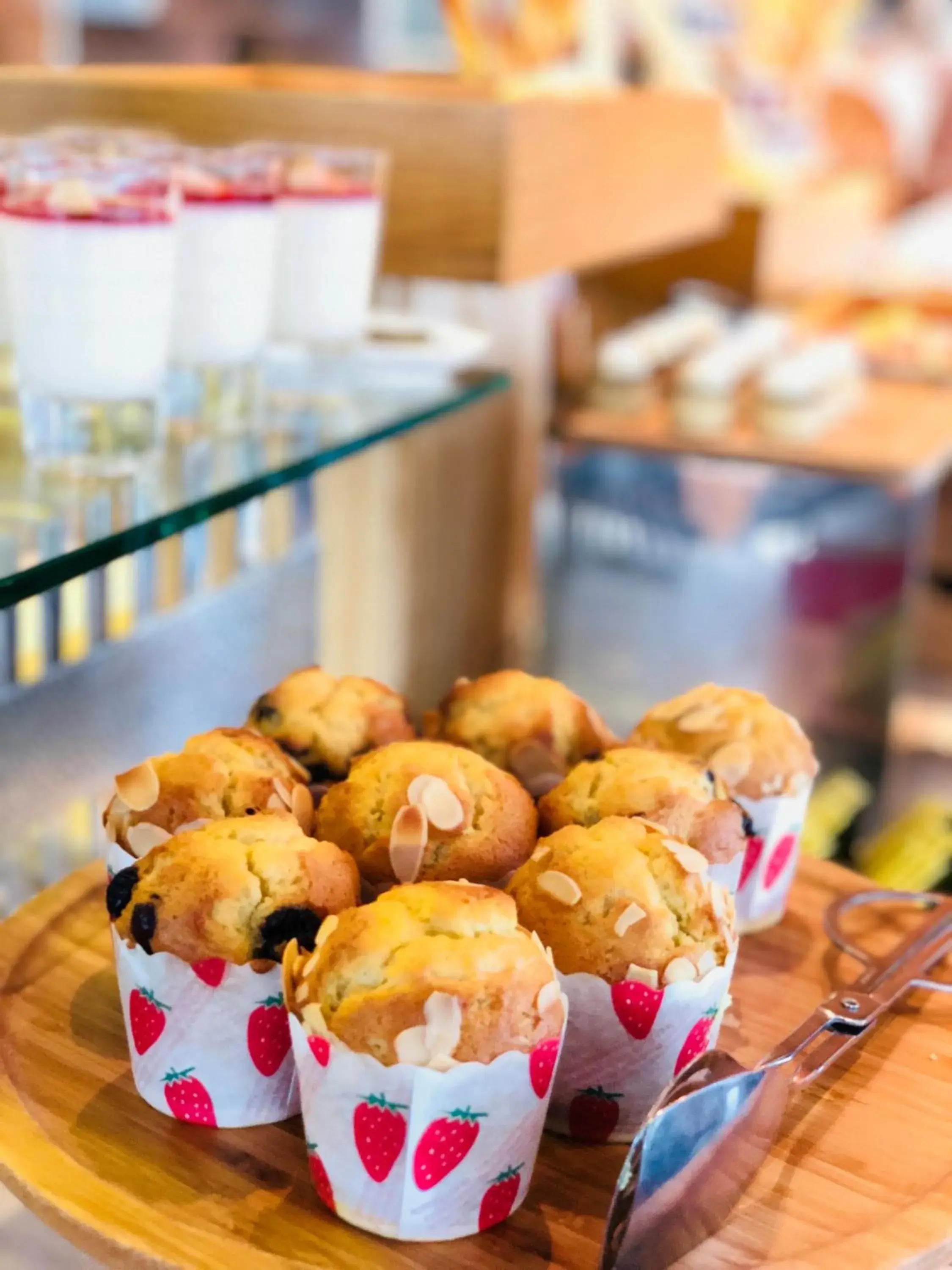 Buffet breakfast, Food in Hotel Kapok Shenzhen Bay