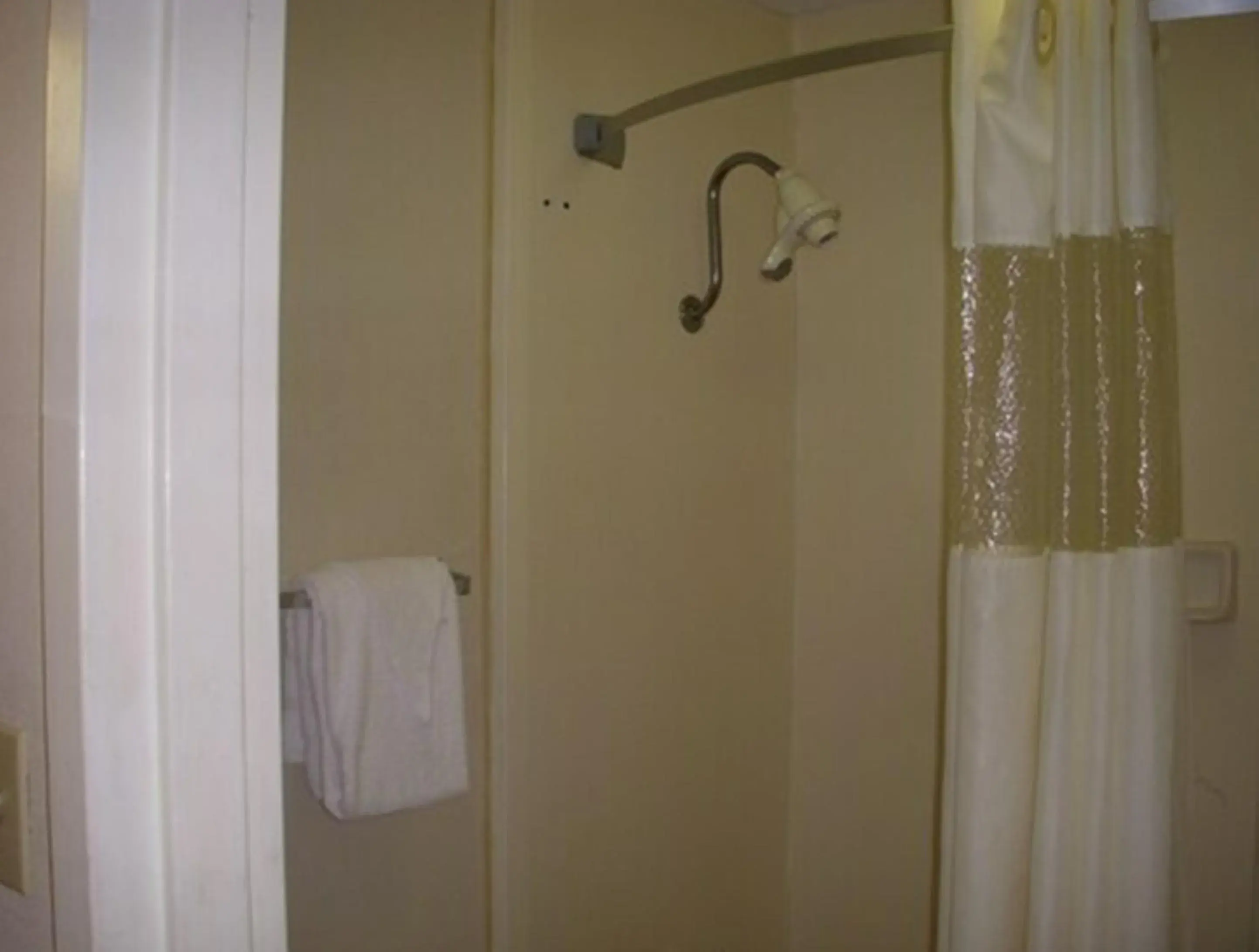 Bathroom in Motel 6-Natchitoches, LA