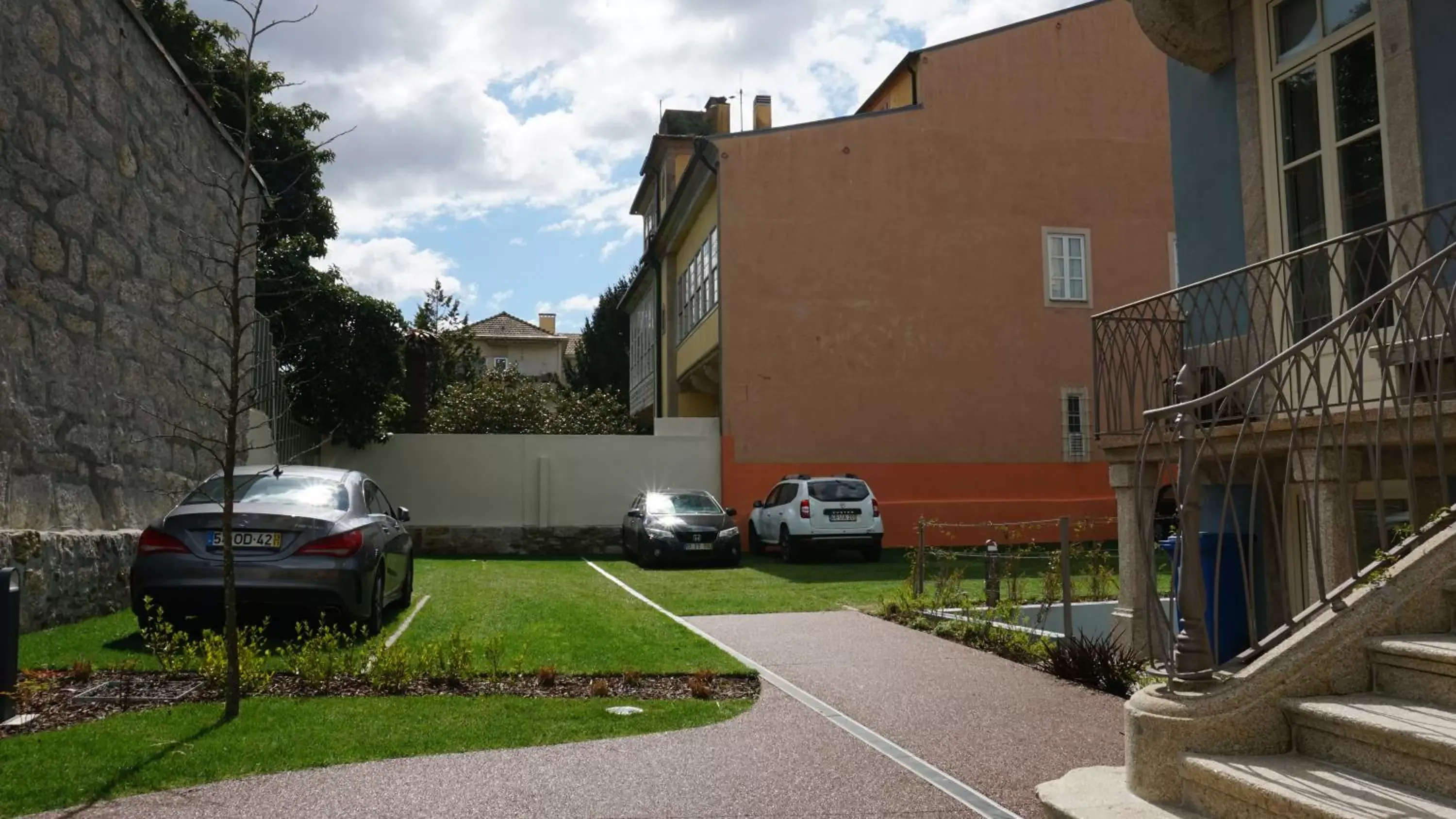 Property Building in Aparthotel Oporto Palace