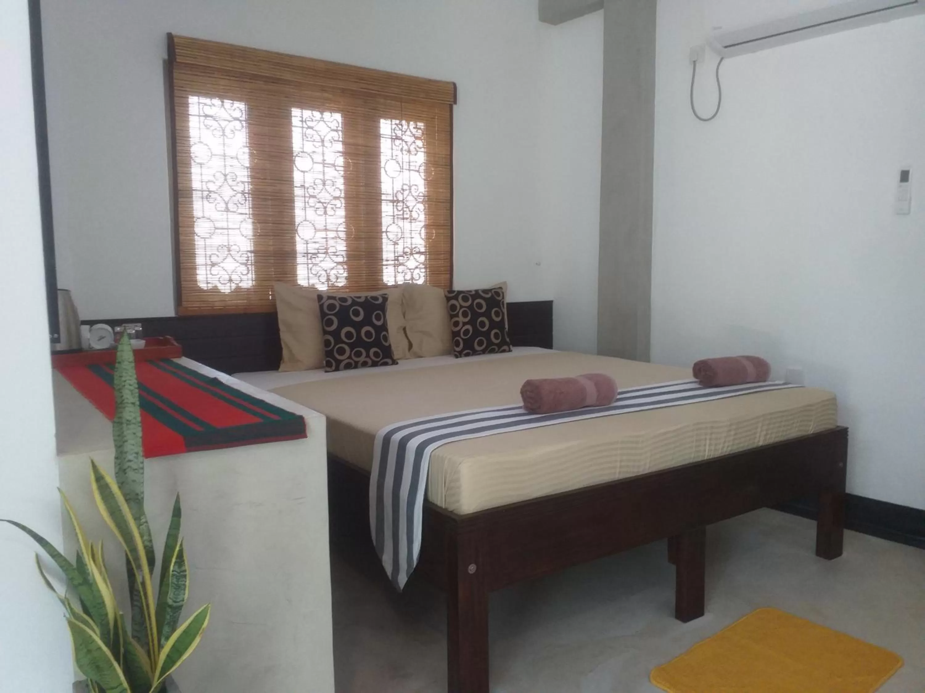 Bedroom, Bed in Green Wood Villa Negombo