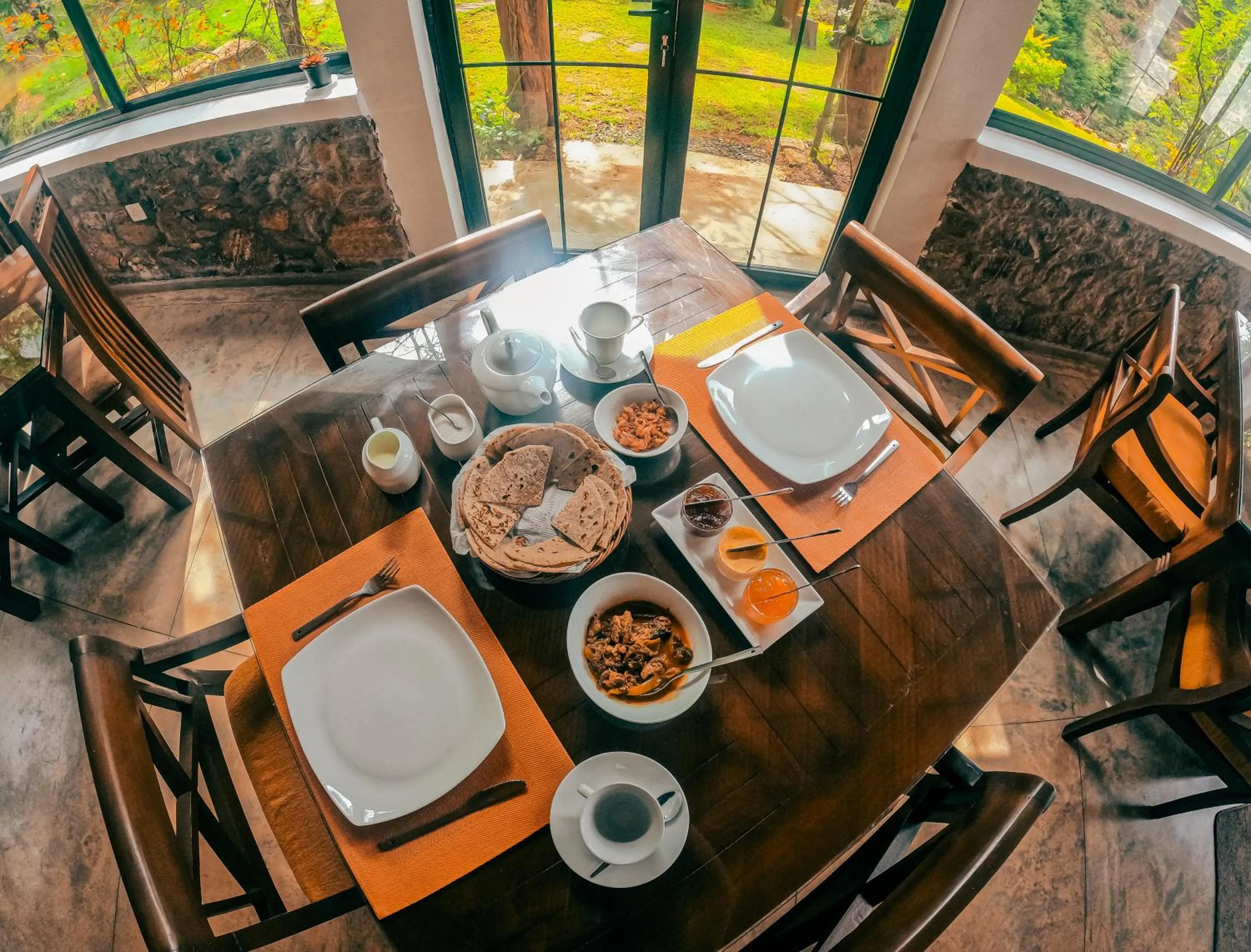 Hill Safari - Tea Estate Villa