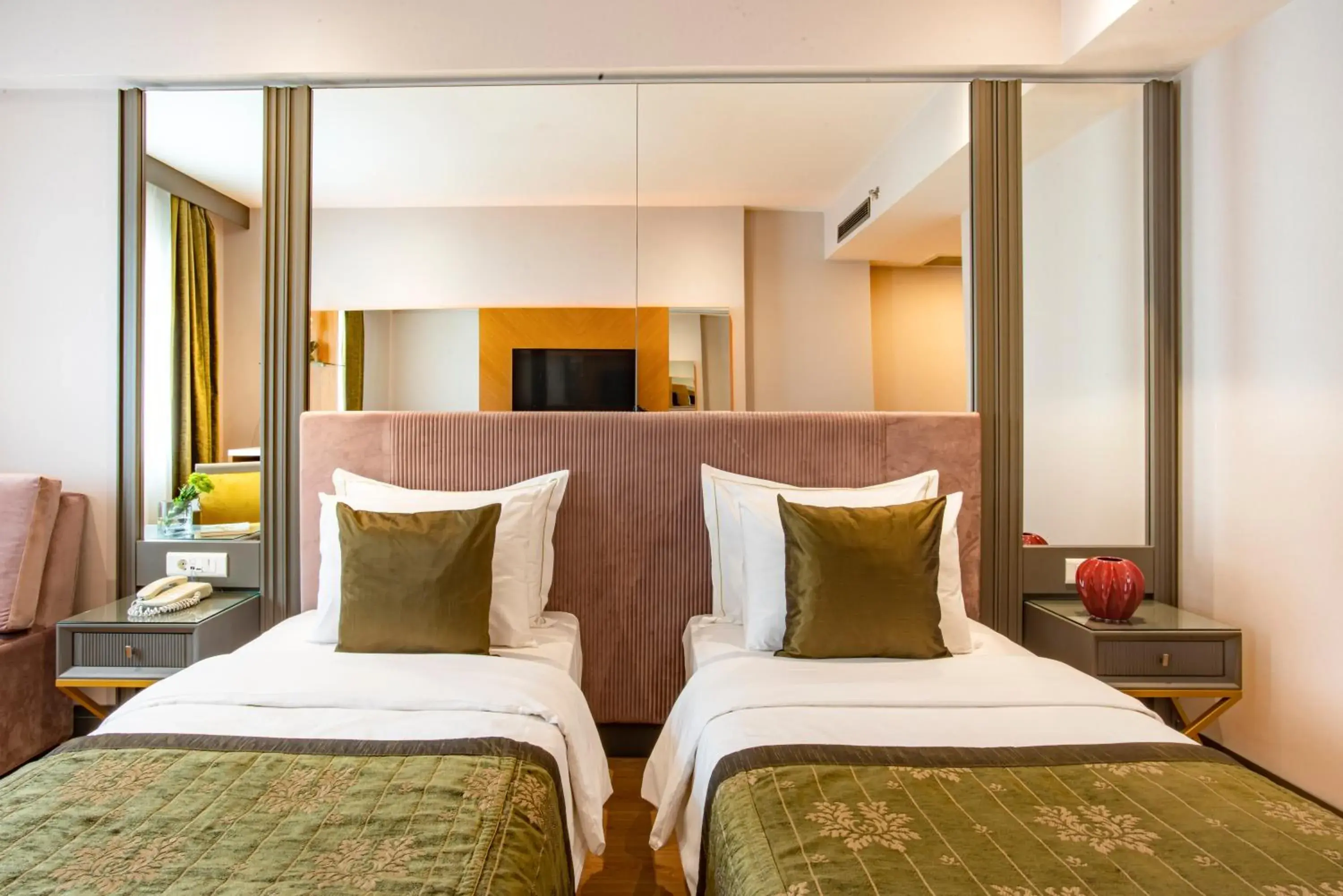 Bed in Oran Hotel