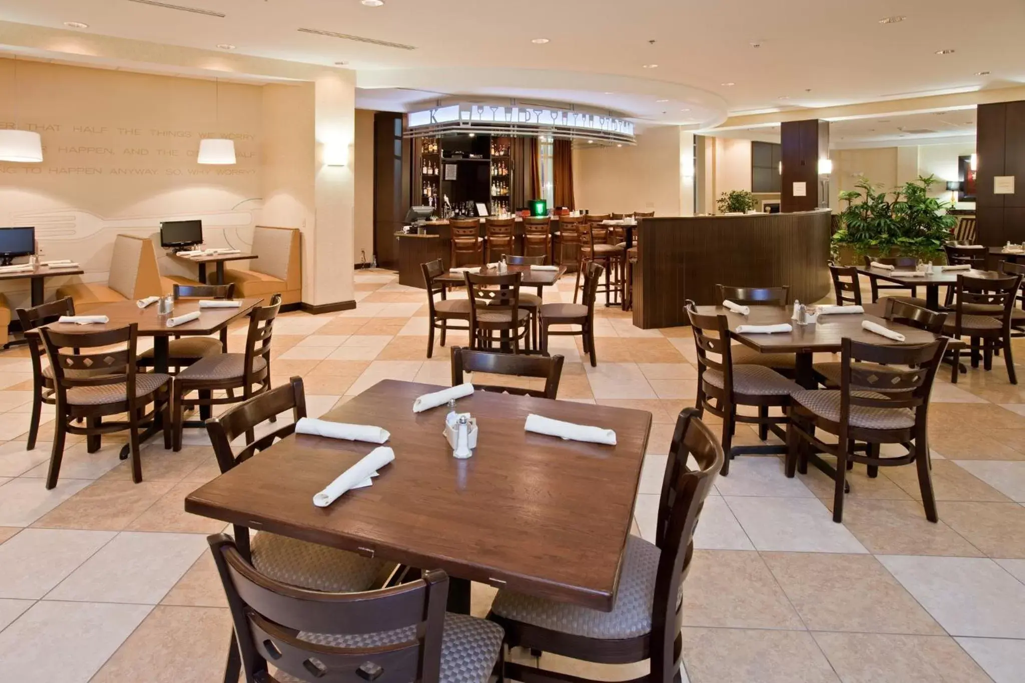 Restaurant/Places to Eat in Holiday Inn Florence, an IHG Hotel