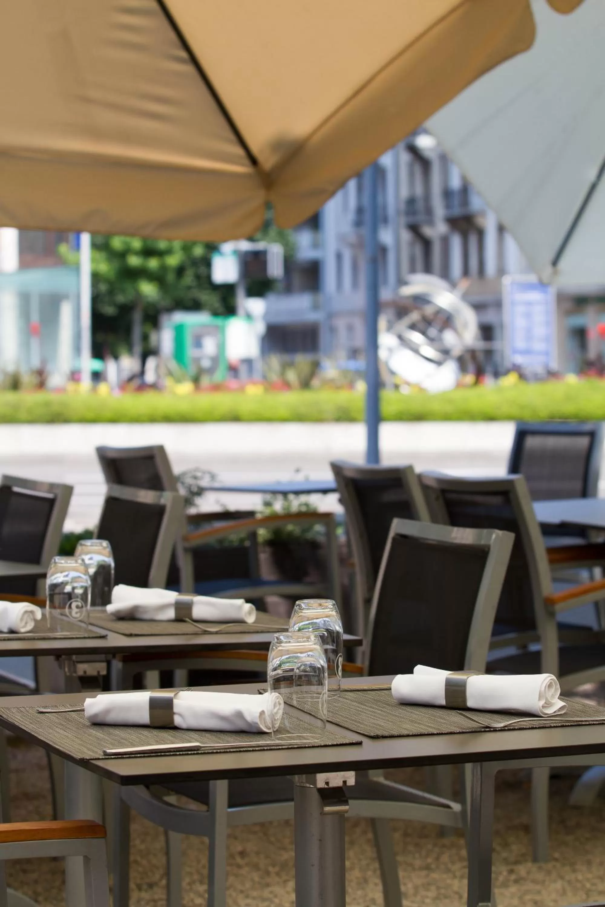 Restaurant/places to eat in Hotel Resslirytti