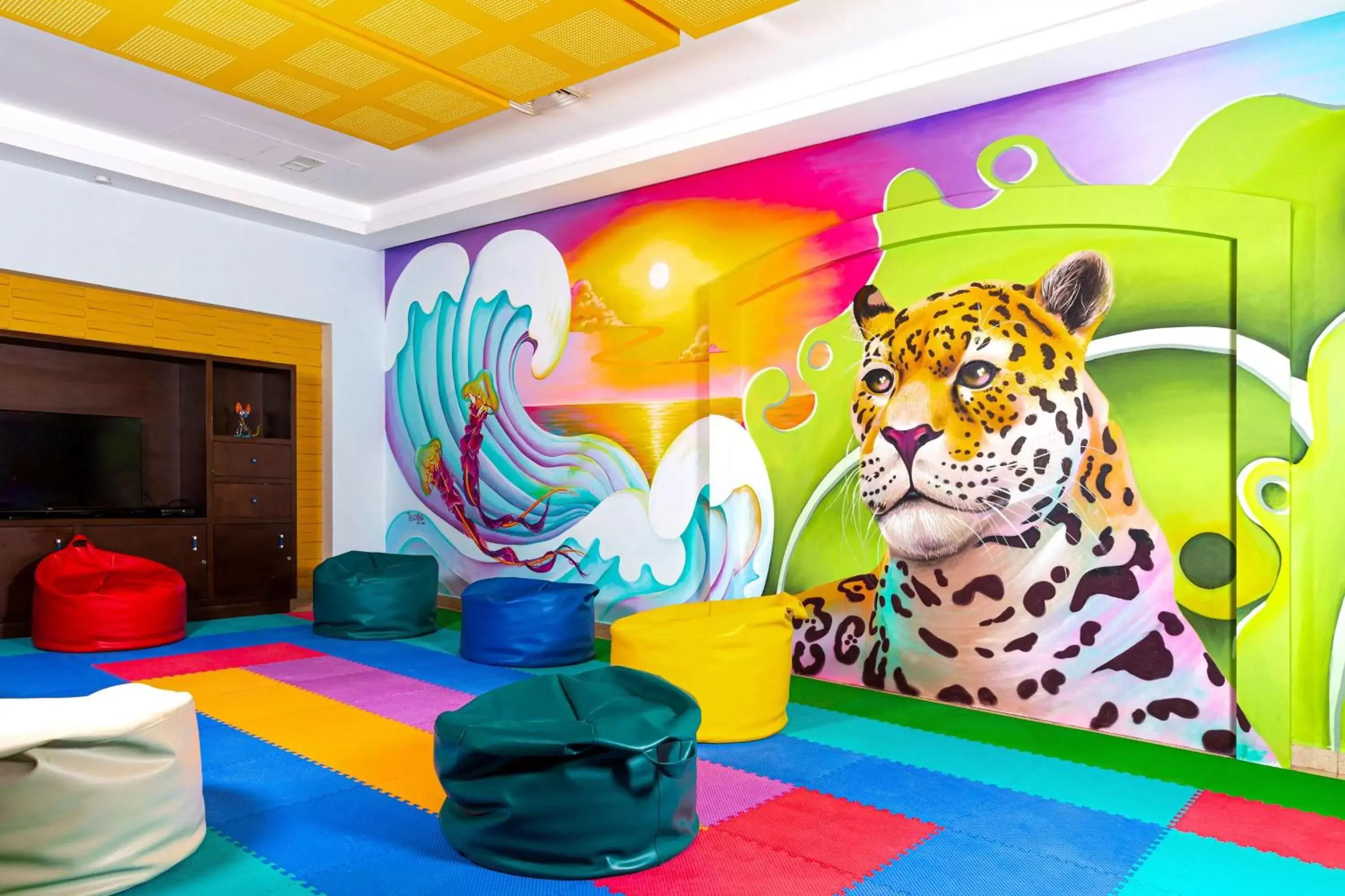 Kids's club, Kid's Club in Grand Residences Riviera Cancun, All Inclusive