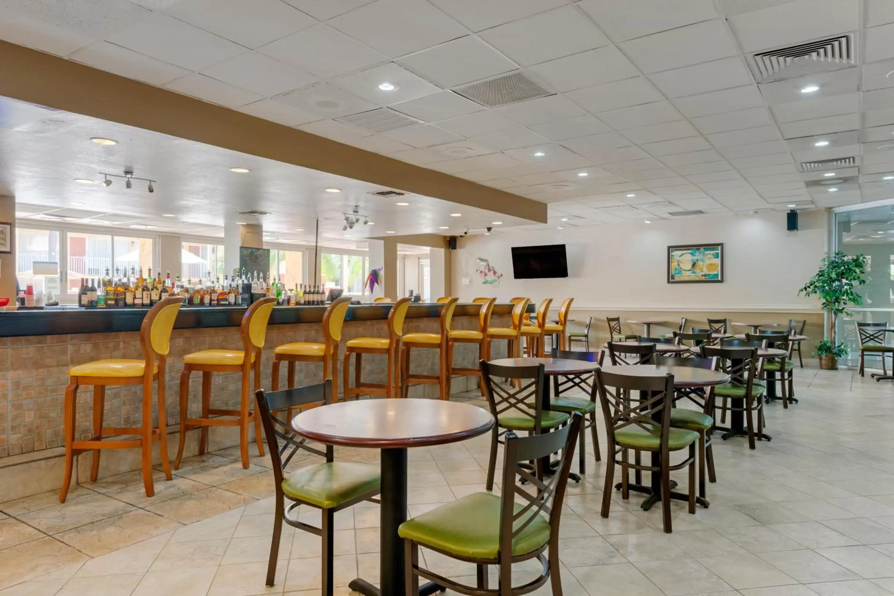 Restaurant/Places to Eat in Quality Inn and Suites Conference Center