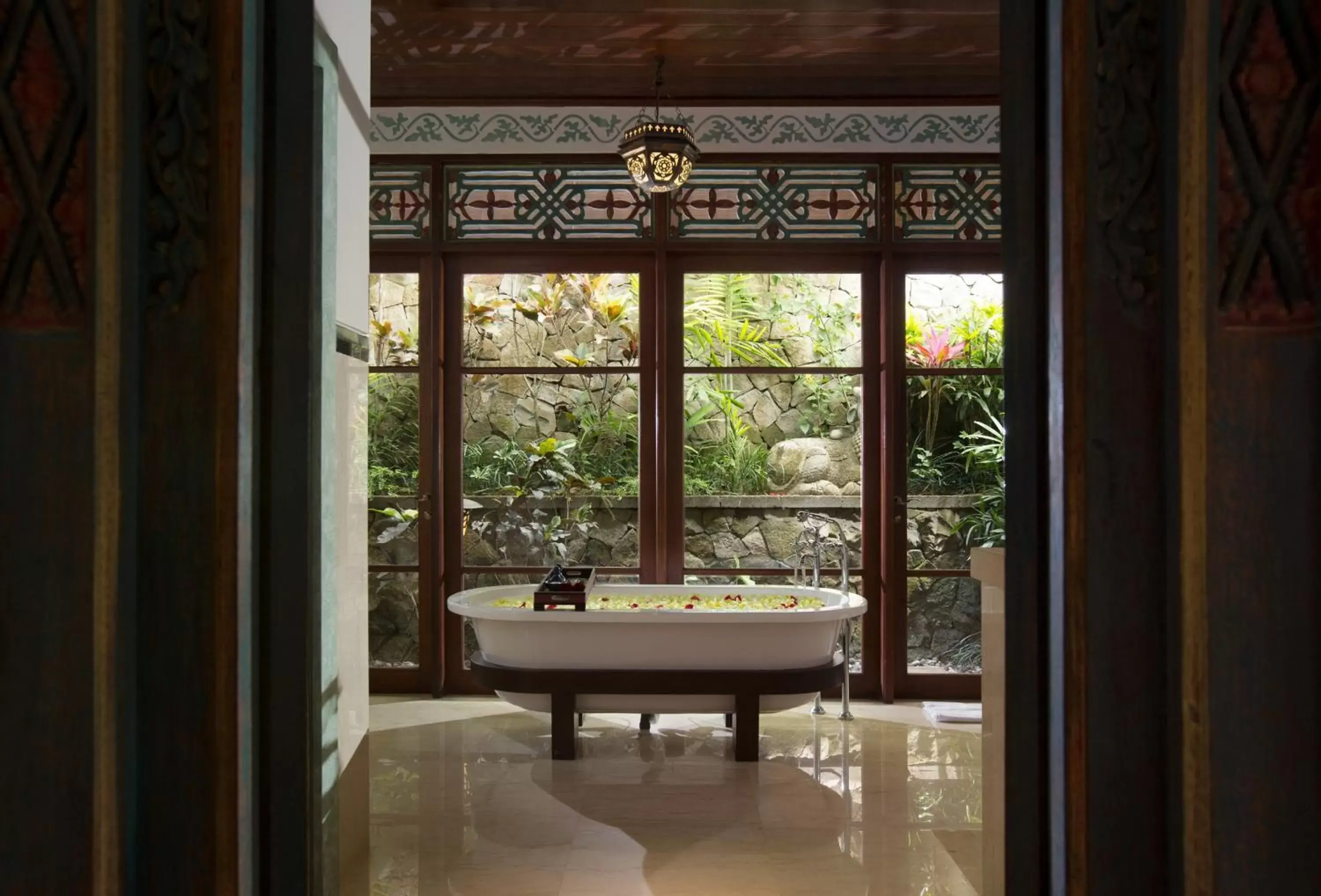 Bathroom in Dwaraka The Royal Villas