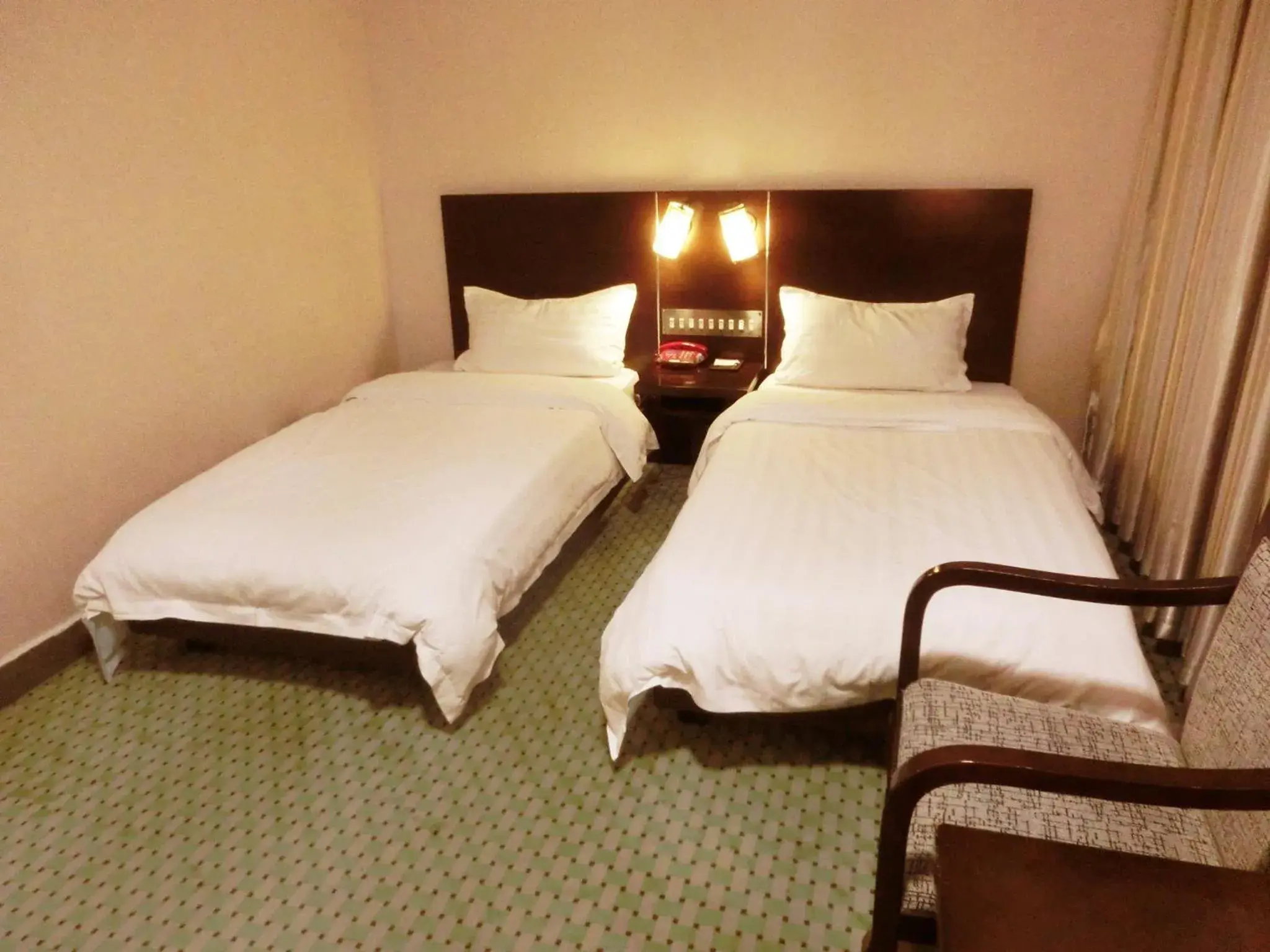 Bedroom, Bed in New Asia Hotel