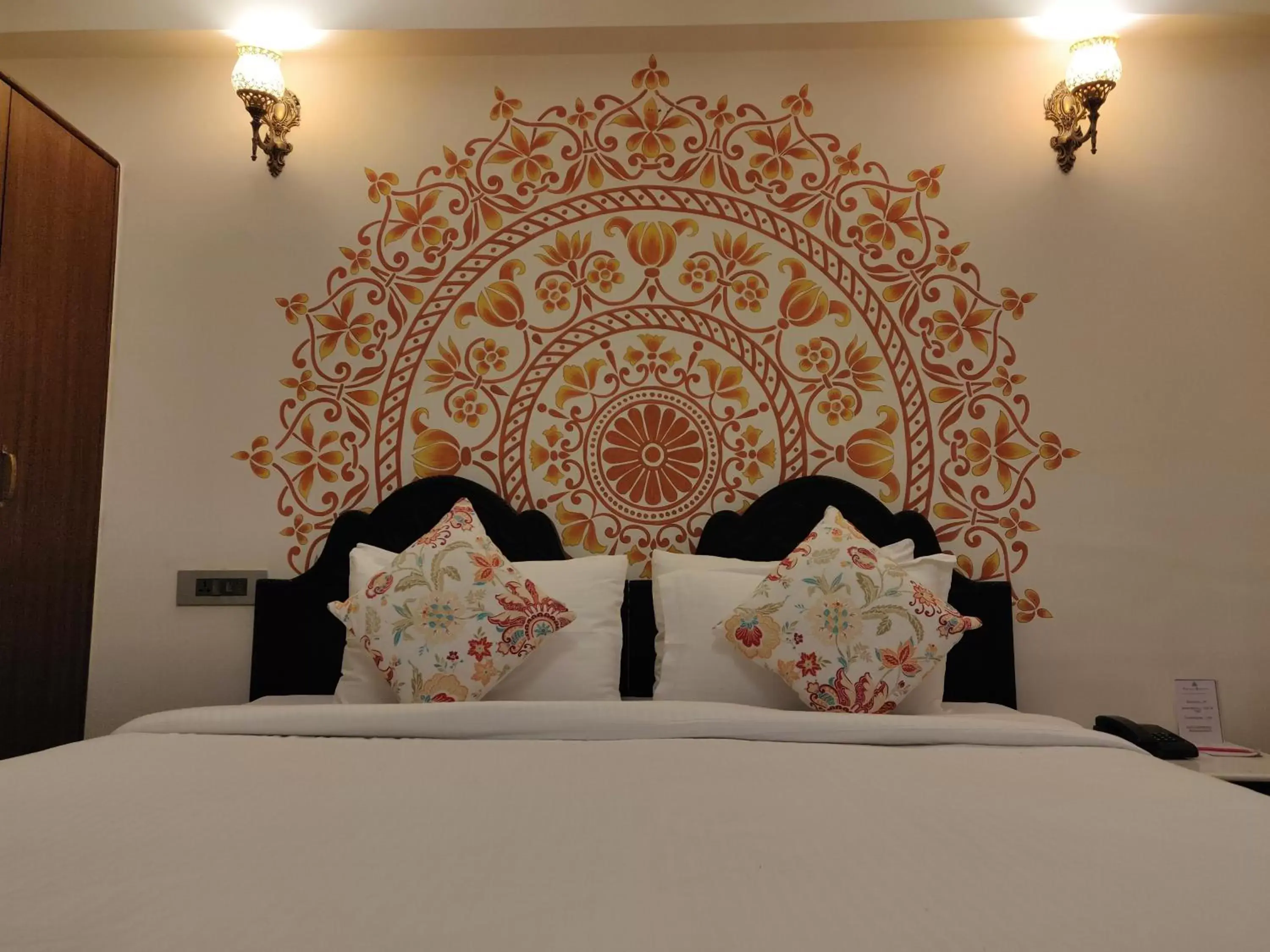 Photo of the whole room, Bed in Laxmi Palace Heritage Boutique Hotel