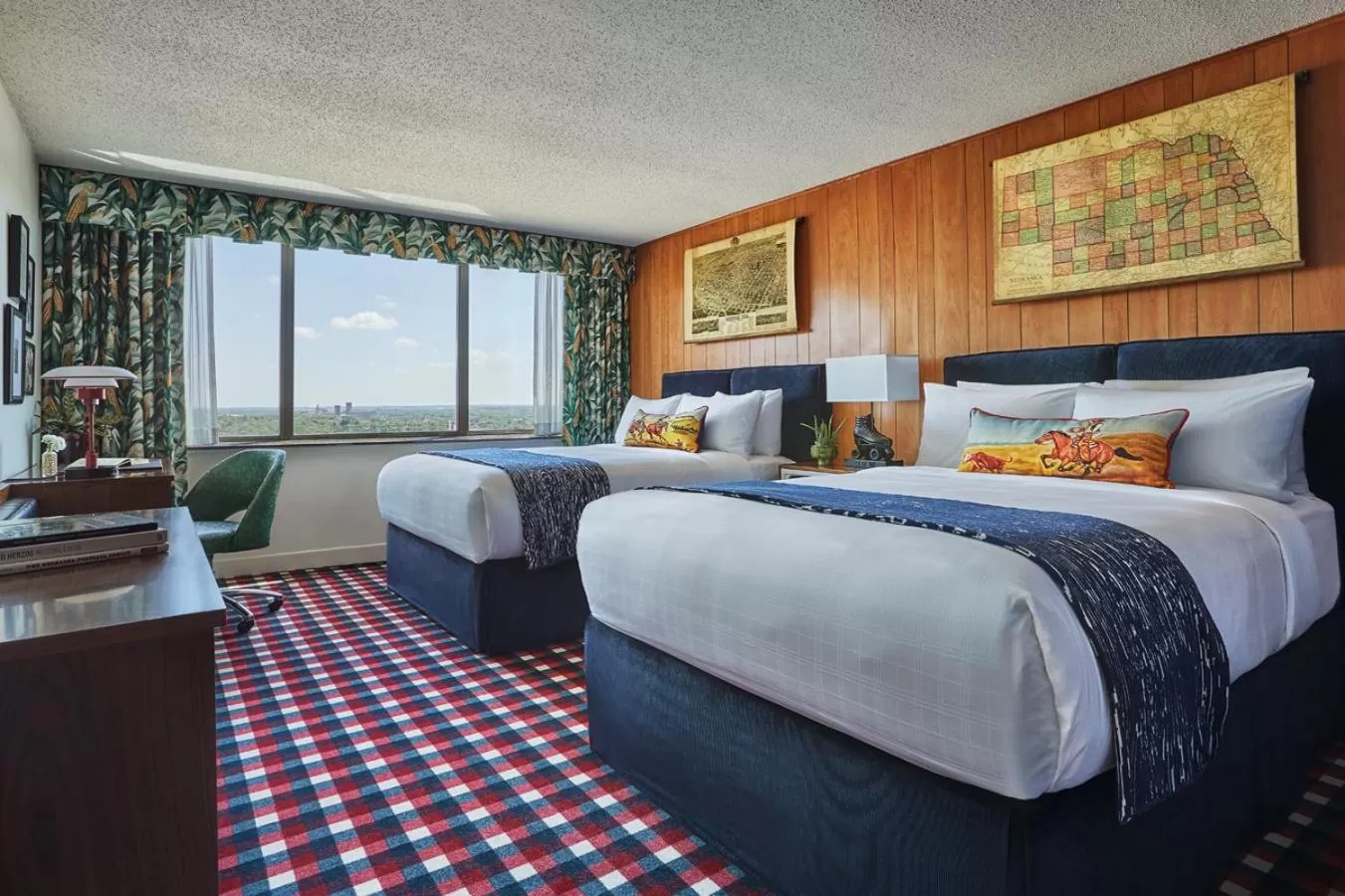 Photo of the whole room, Bed in Graduate by Hilton Lincoln