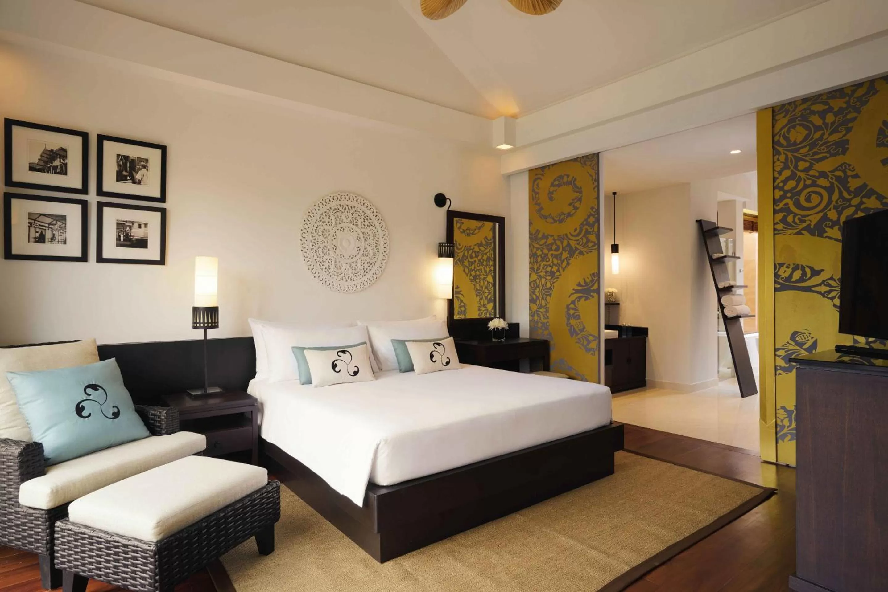 Bed in Mövenpick Asara Resort & Spa Hua Hin