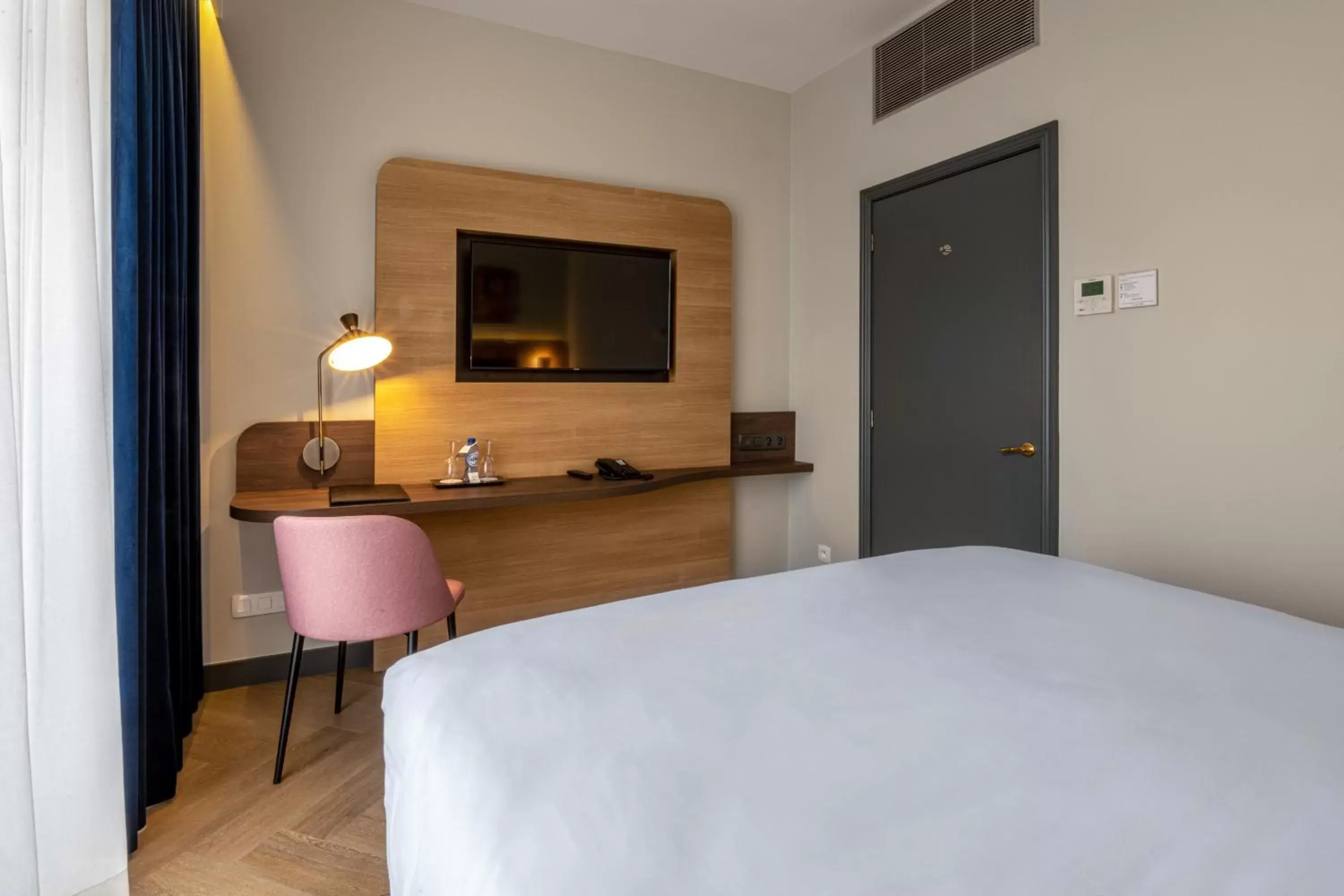 Bedroom, Bed in Gresham Belson Hotel Brussels