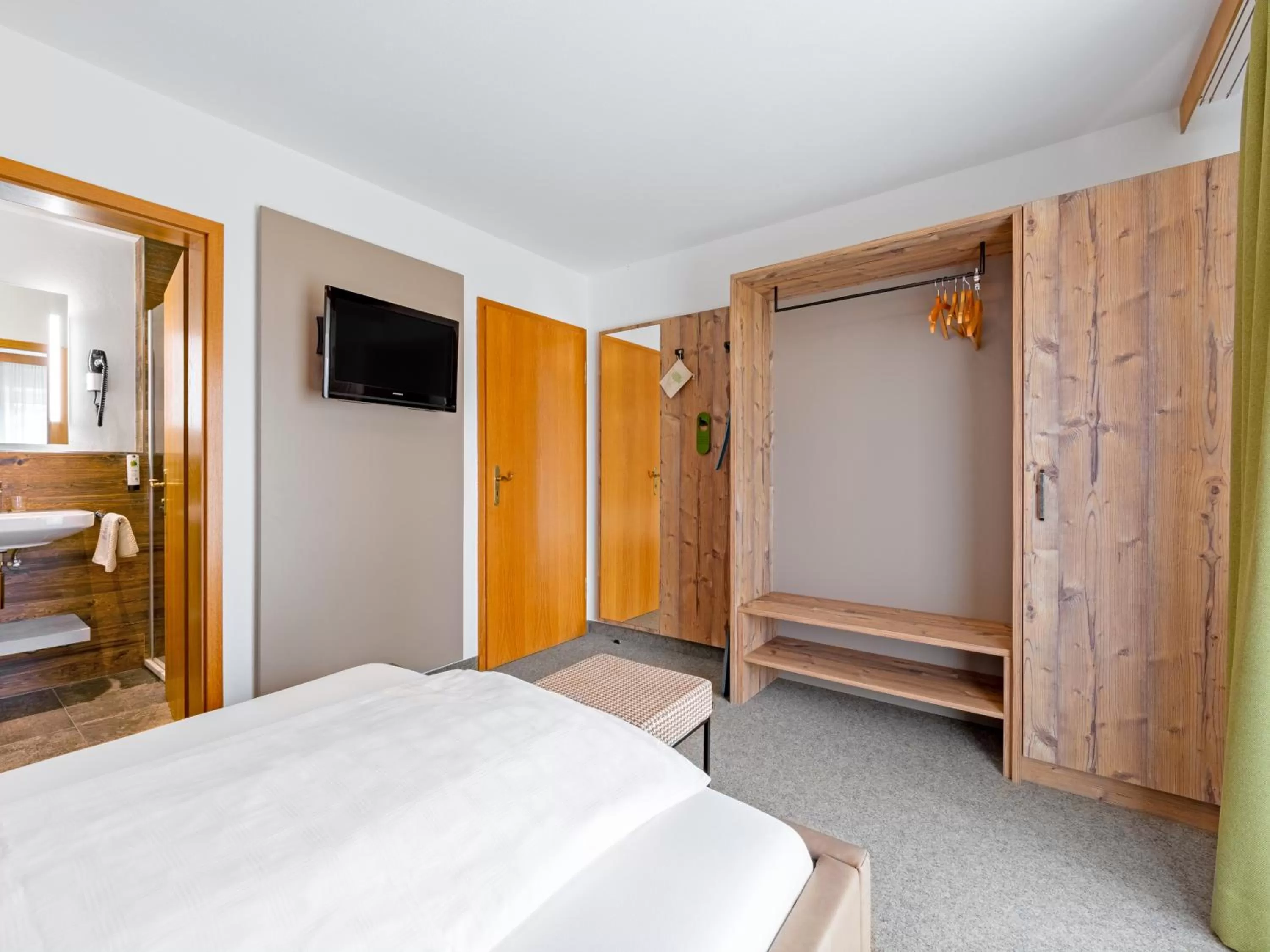 Bed in Landhotel Gabriele