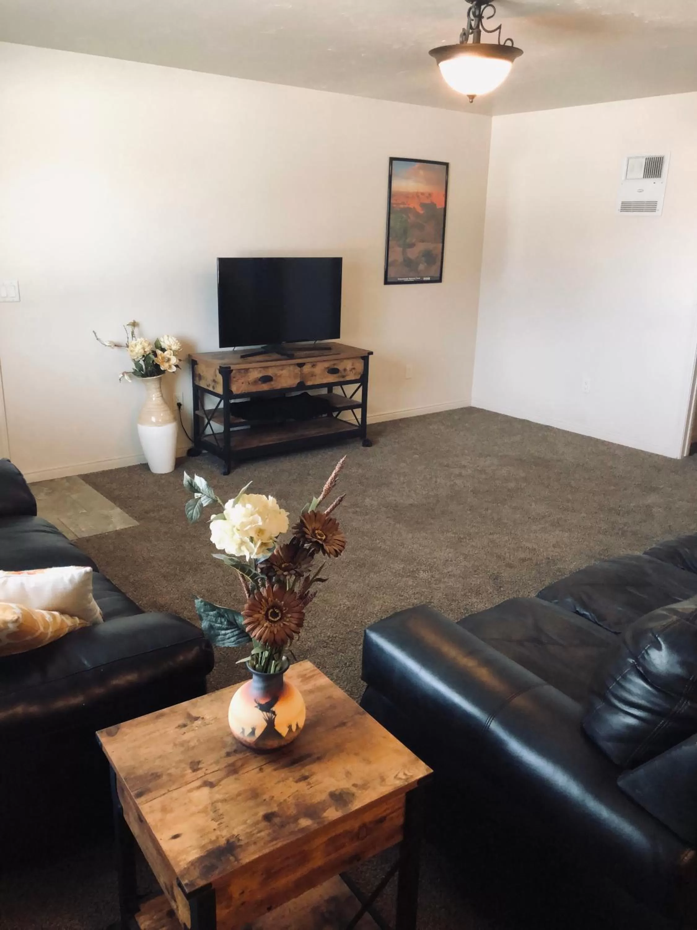 Seating Area in Cedar Canyon Condos