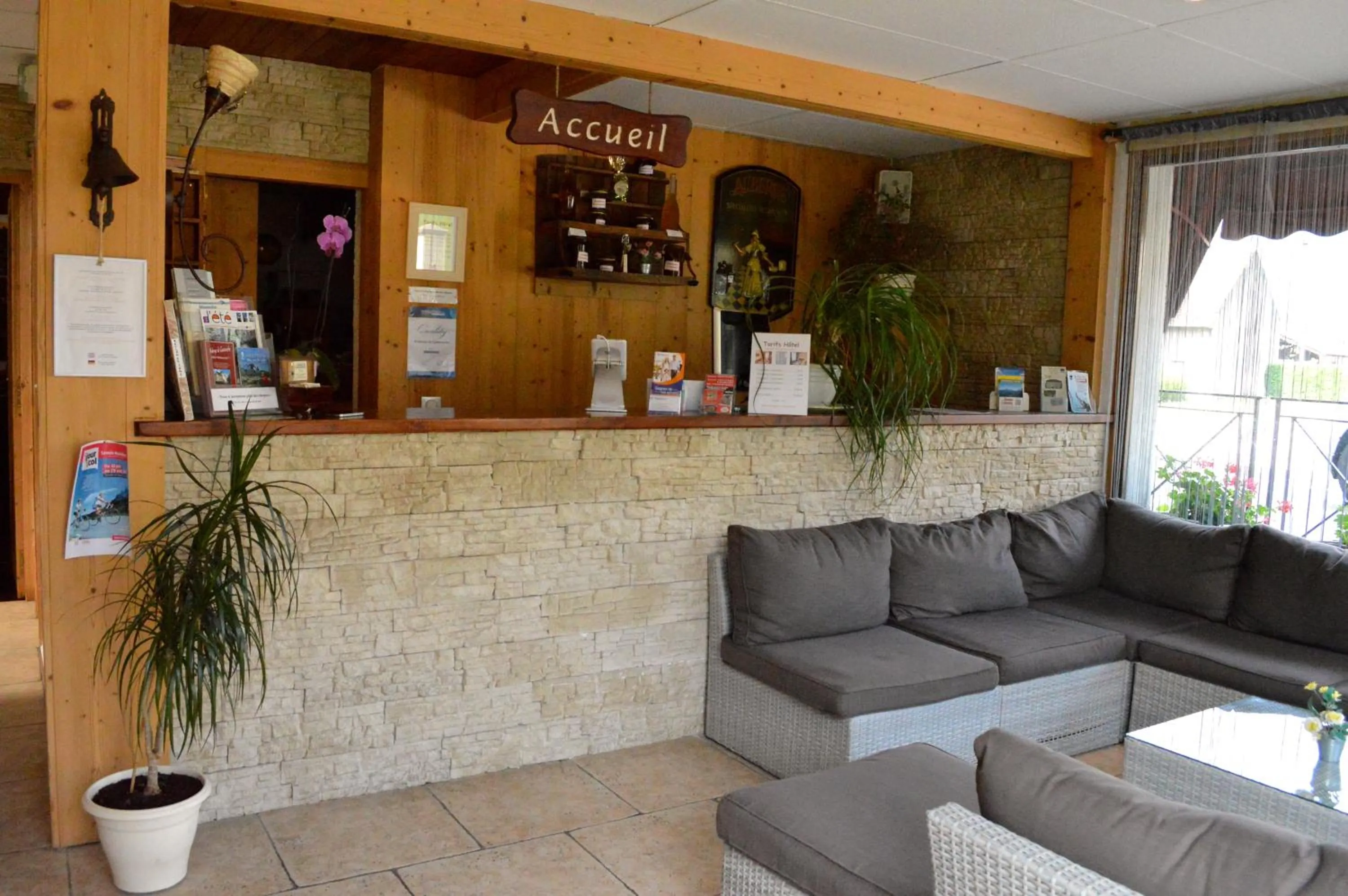 Lobby or reception in Auberge de Costaroche