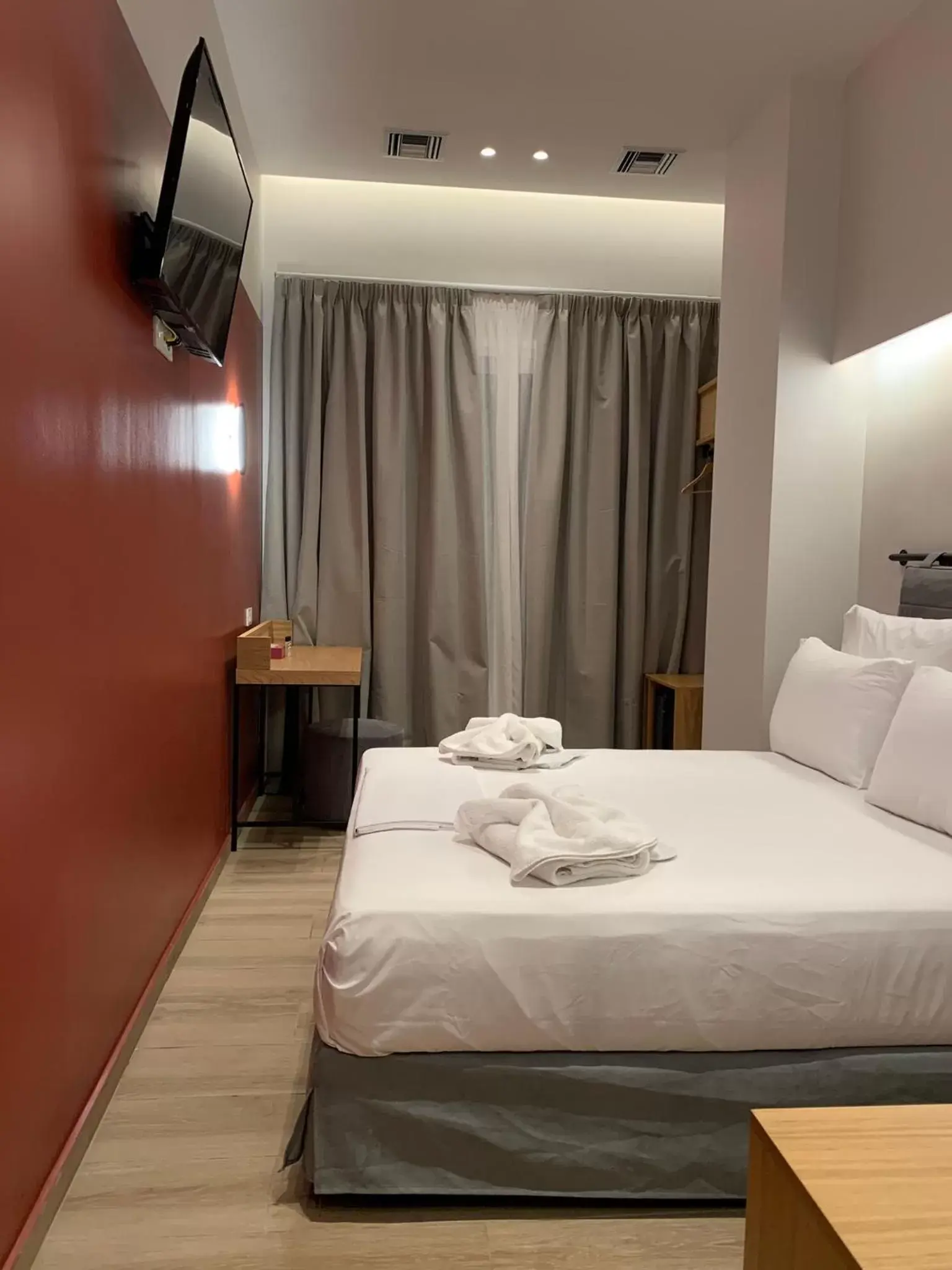 Bed in A-13 Belle Athenes - Luxury Rooms at Monastiraki Railway Station