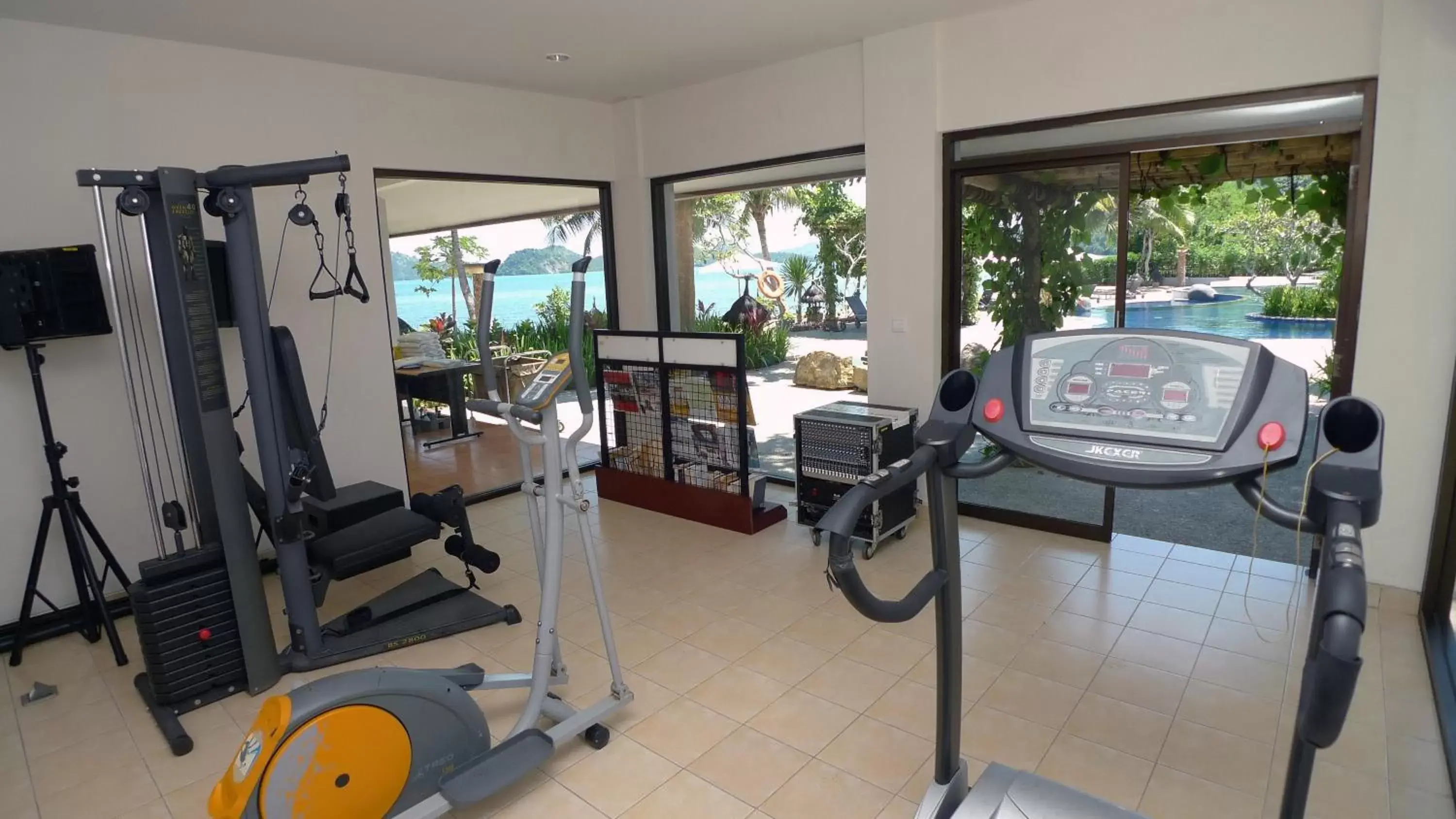 Fitness centre/facilities, Fitness Center/Facilities in Bintang Flores Hotel