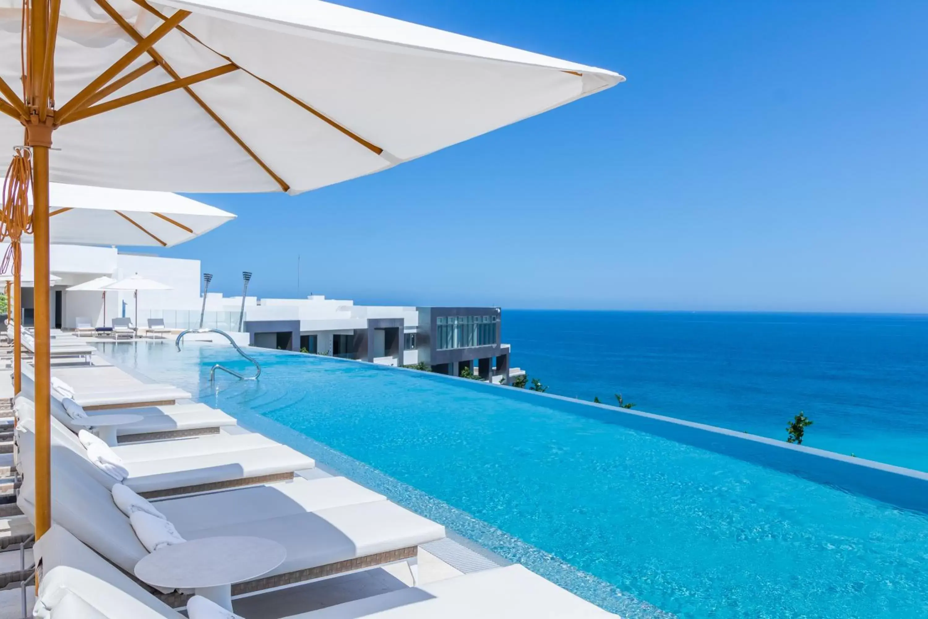 Sea view, Swimming Pool in Garza Blanca Resort & Spa Los Cabos