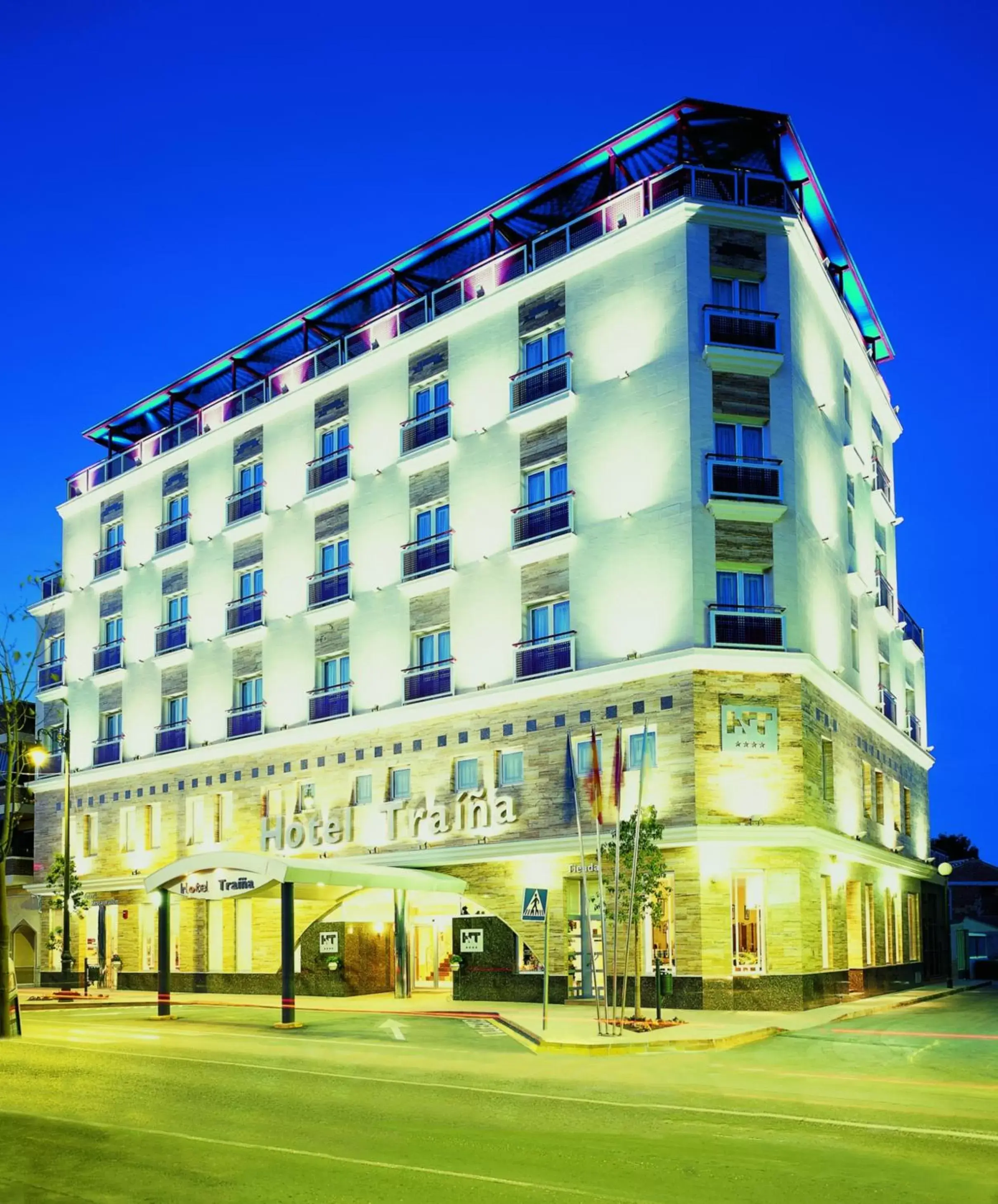 Facade/entrance in Hotel Traíña