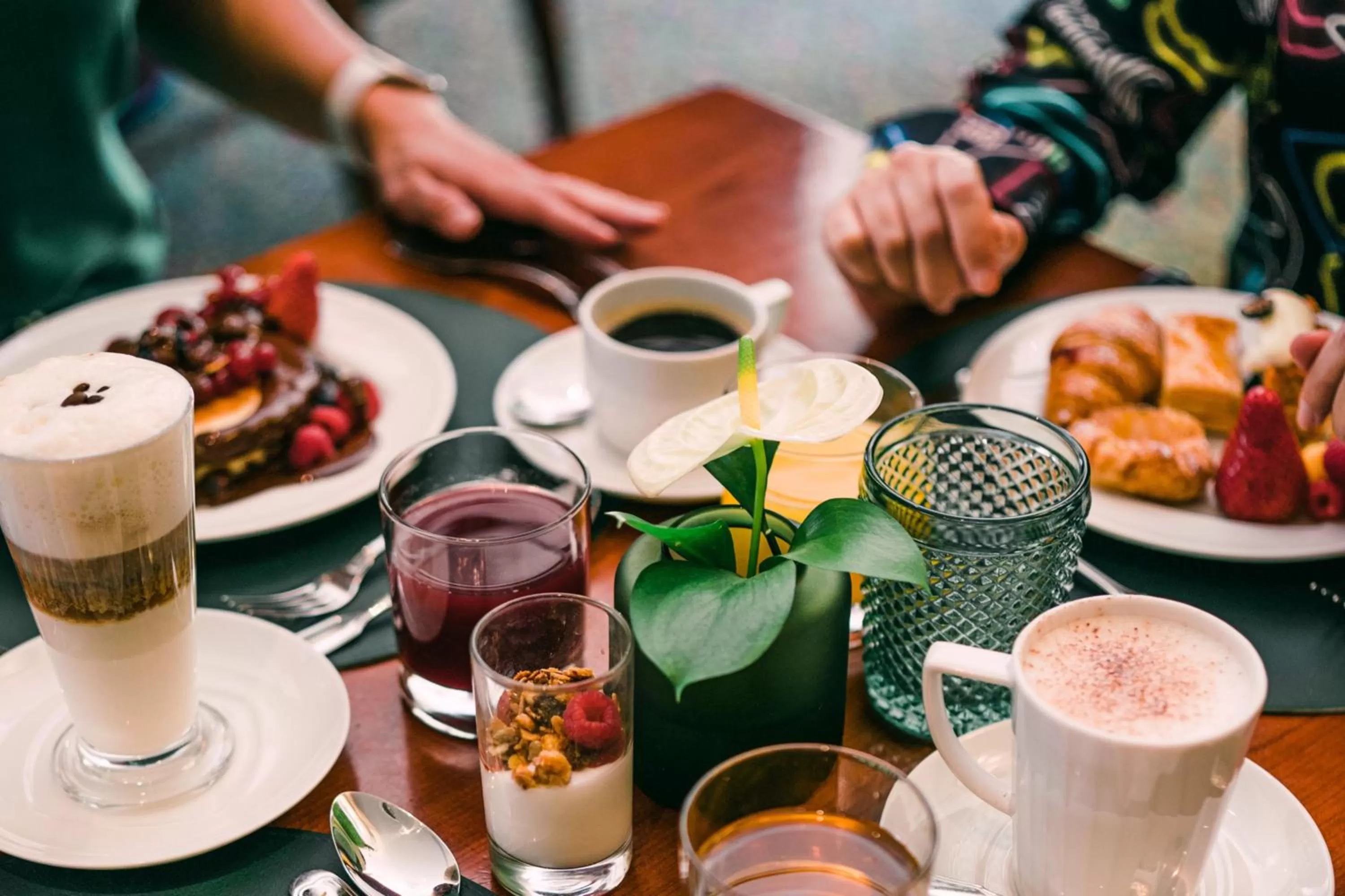 Restaurant/places to eat in Lisbon Marriott Hotel