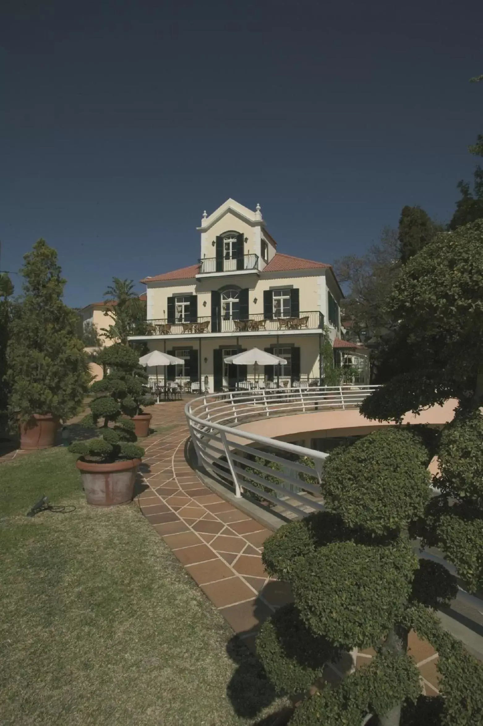 Facade/entrance, Property Building in Quinta do Estreito