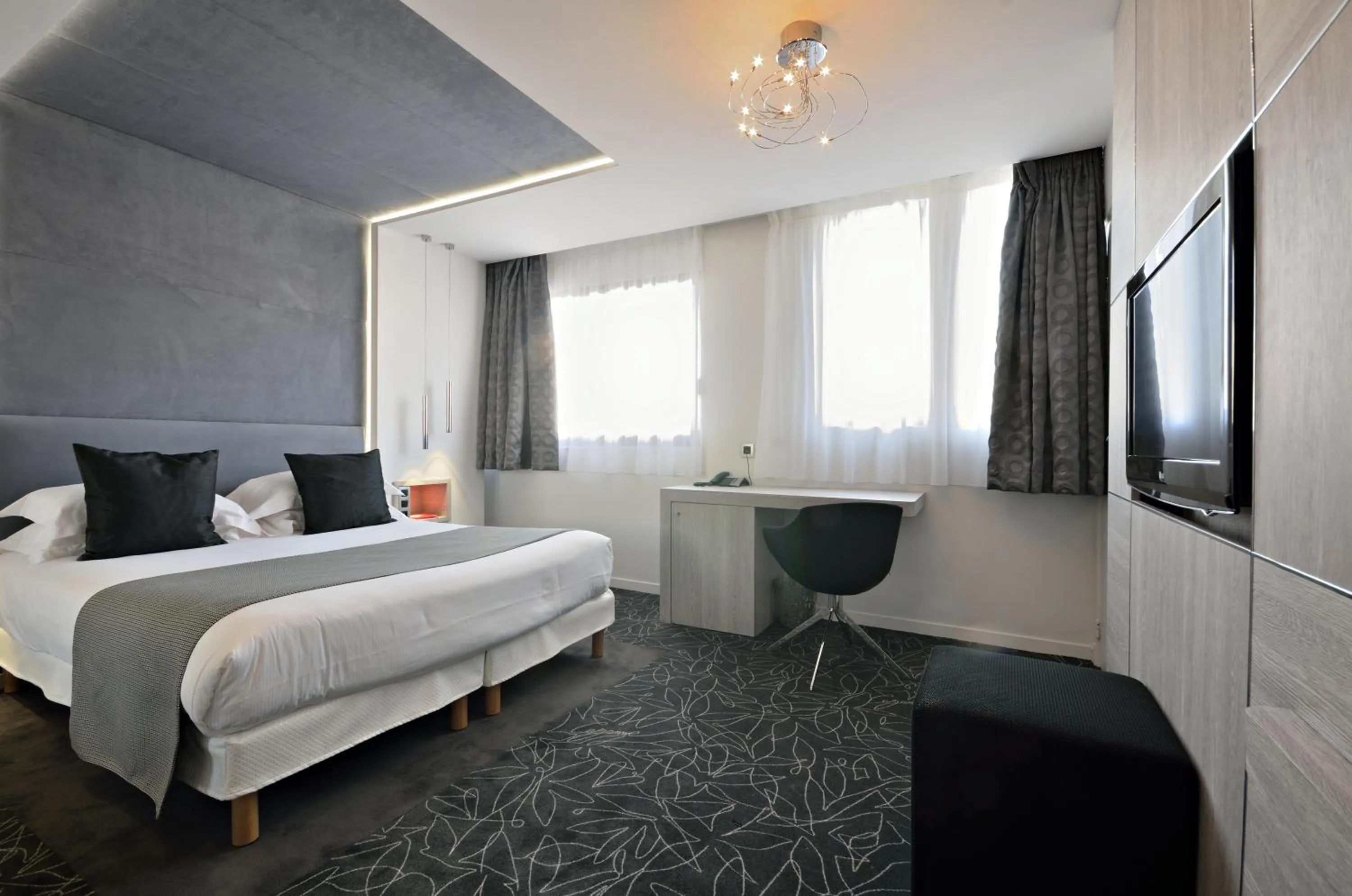 Bedroom, Bed in Cézanne Hôtel