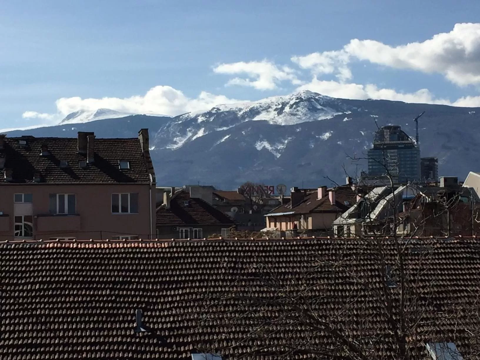 Mountain view in Art 'Otel