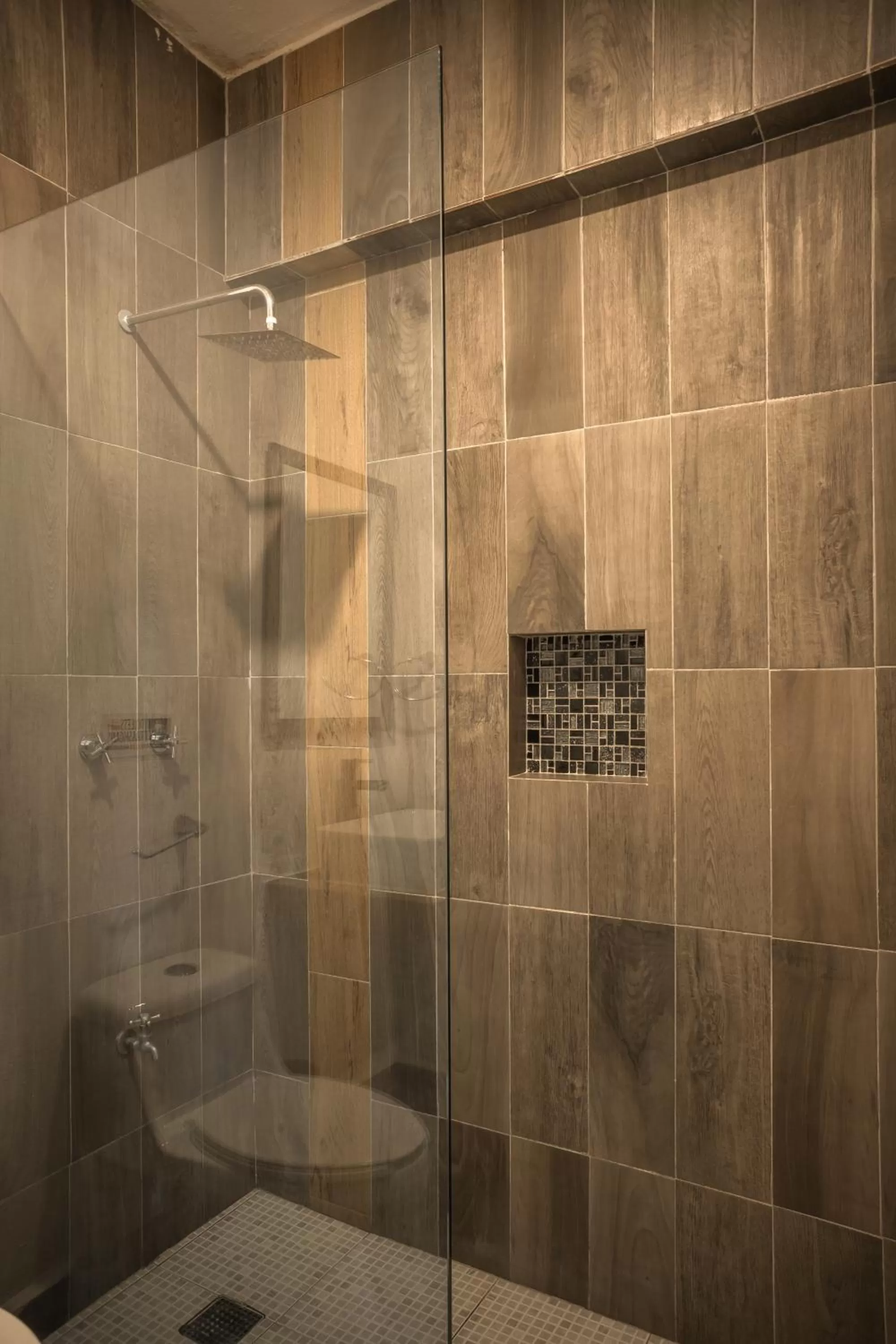 Bathroom in Maui hostel playa del carmen