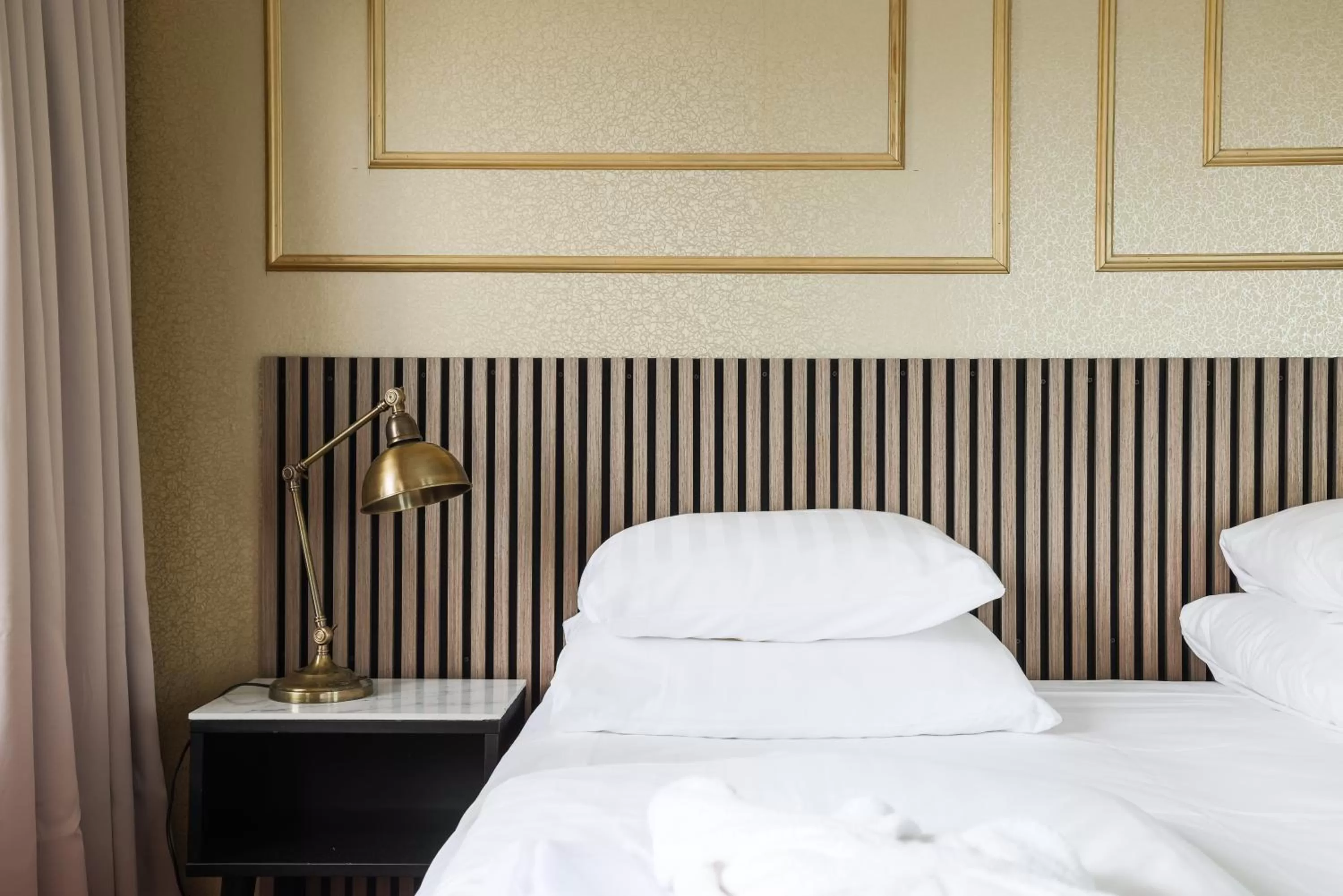 Bed in Comfort Hotel Linköping City