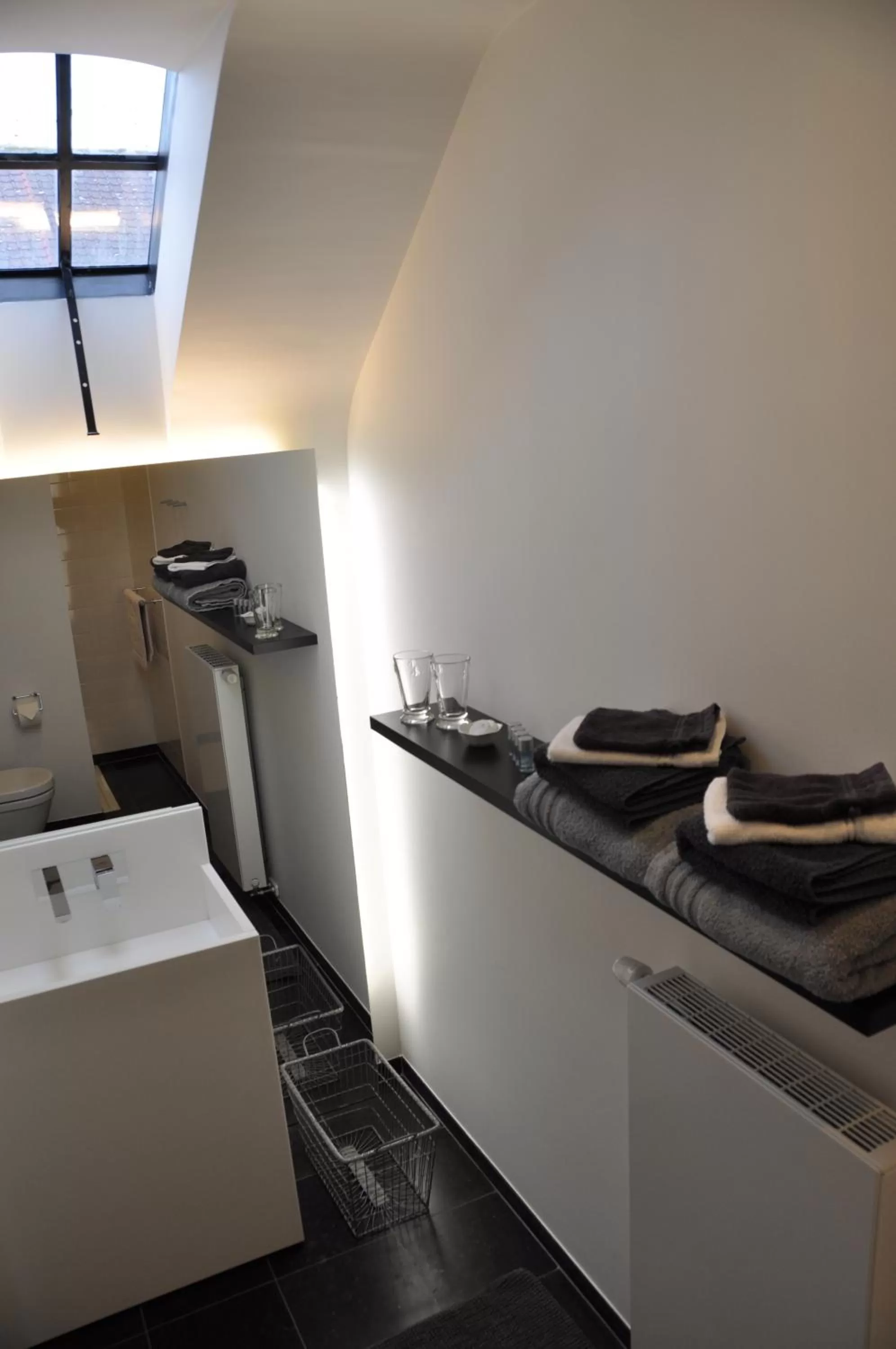 Bathroom, Kitchen/Kitchenette in Guesthouse Villa Vauban