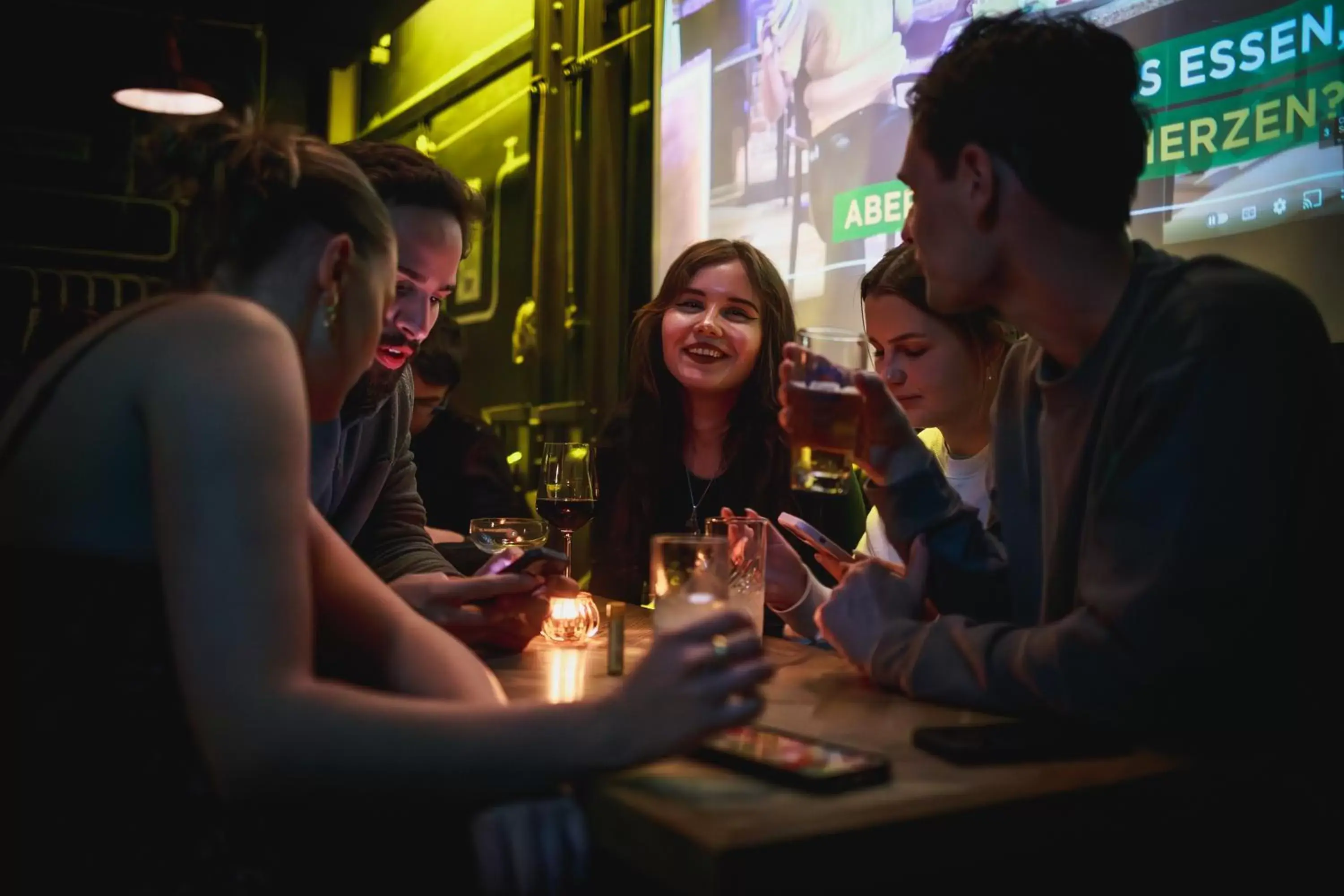 Lounge or bar in The Circus Hostel Lounge or bar in The Circus Hostel