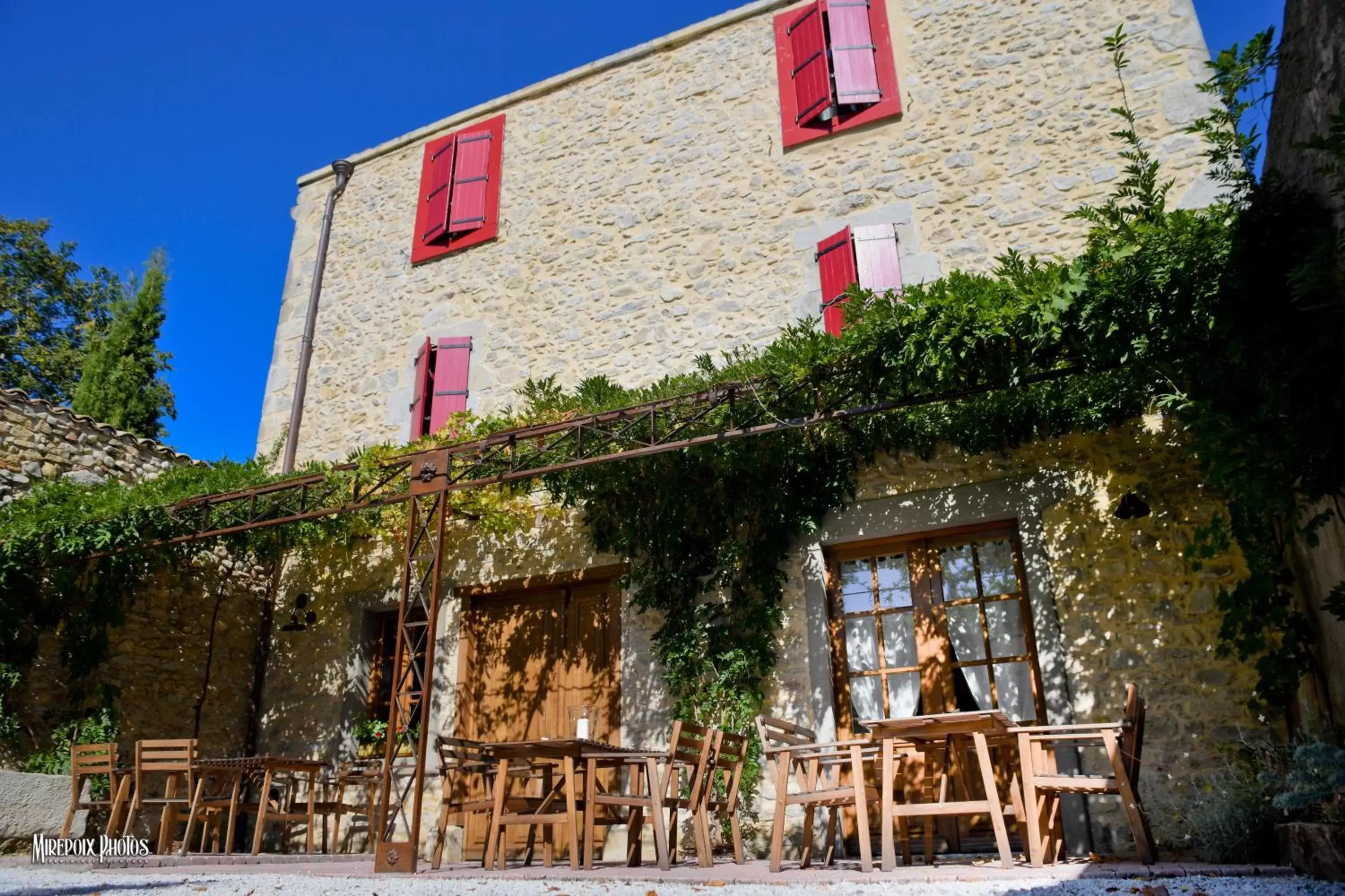 Property Building in Demeure de la Carmine, sejour bien-etre d'exception, piscine, hammam, champagne