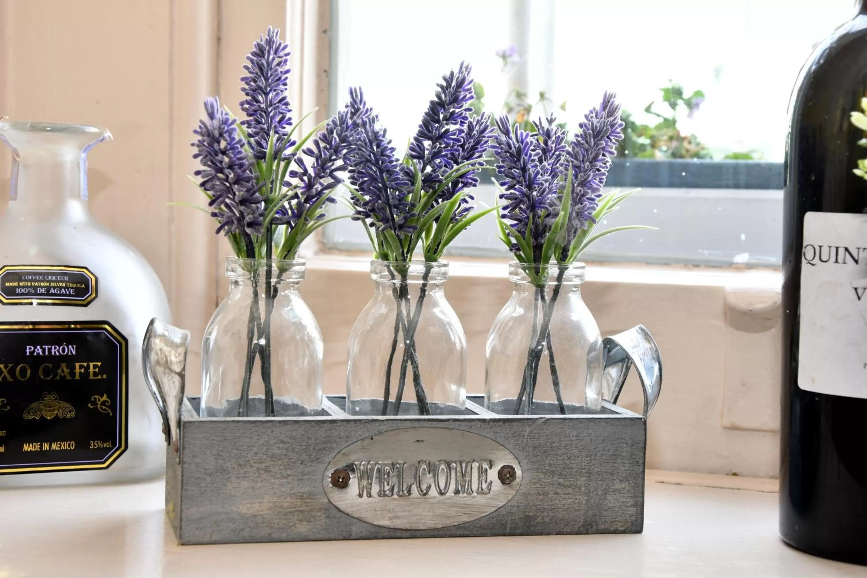 Decorative detail in The Swan Hotel, Alresford