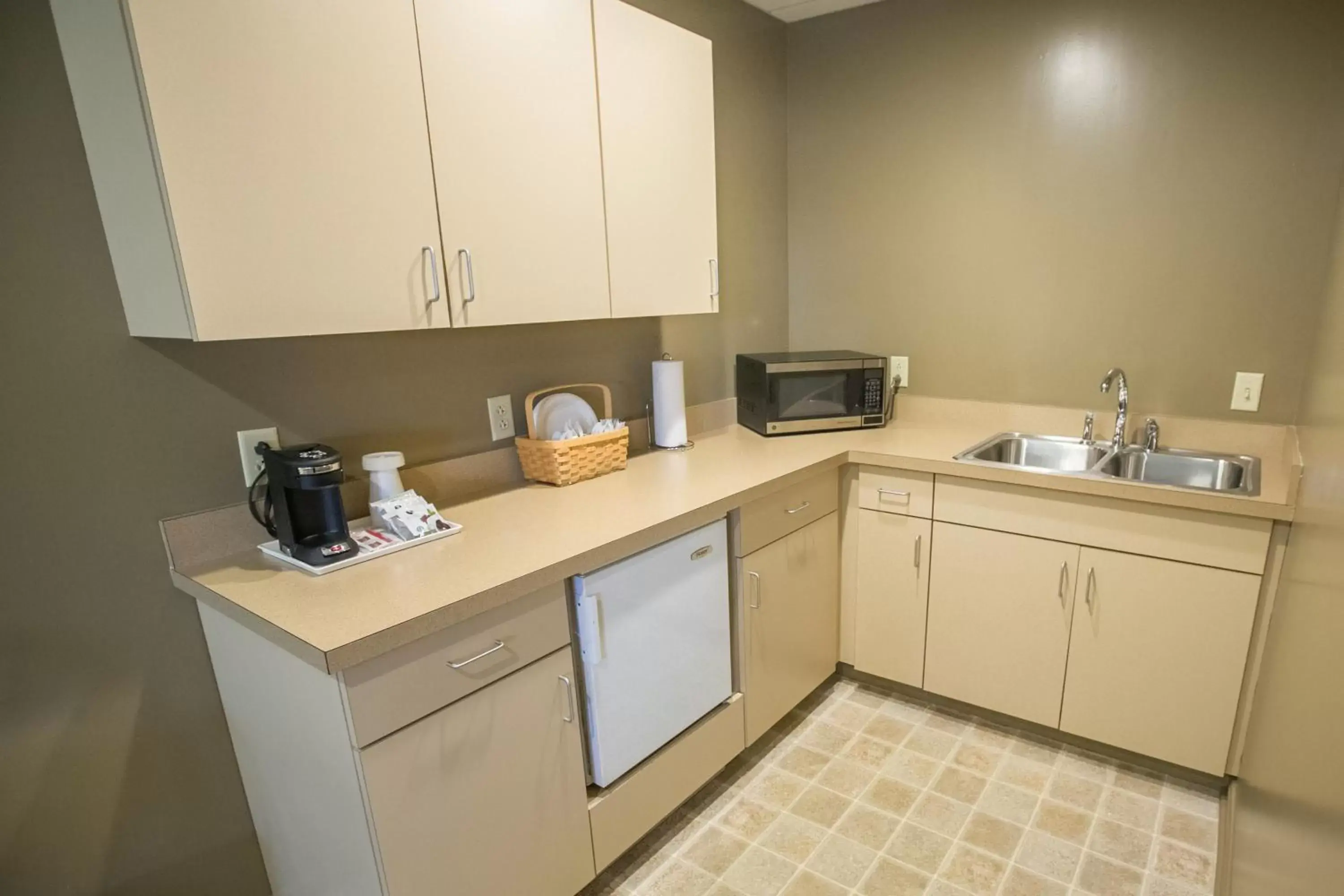 Kitchen or kitchenette, Kitchen/Kitchenette in Lodging on the Square
