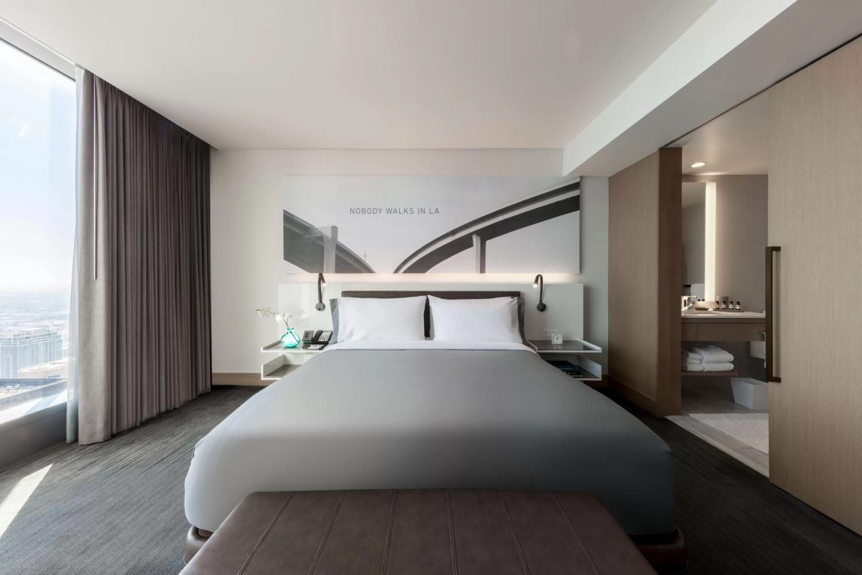 Photo of the whole room, Bed in InterContinental - Los Angeles Downtown by IHG