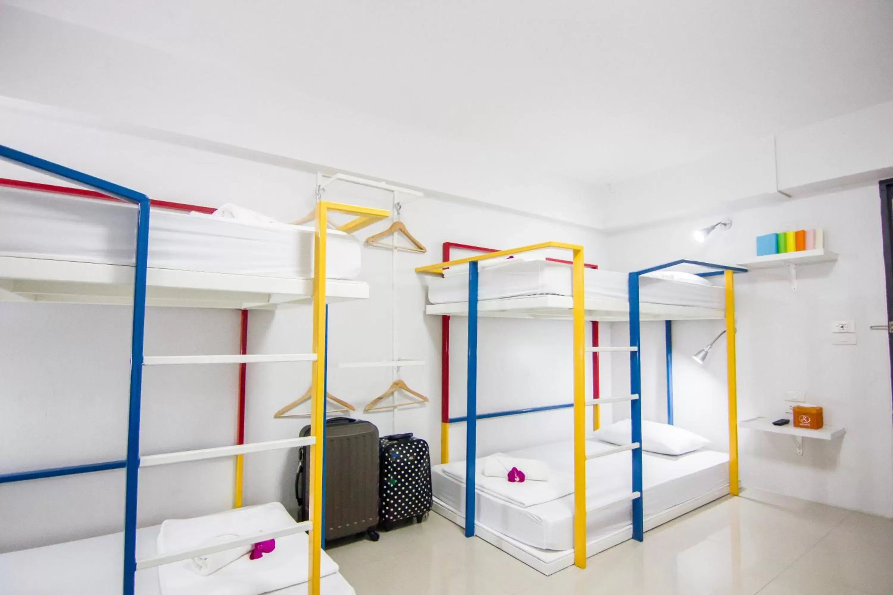 Photo of the whole room, Bunk Bed in Regent Ngamwongwan