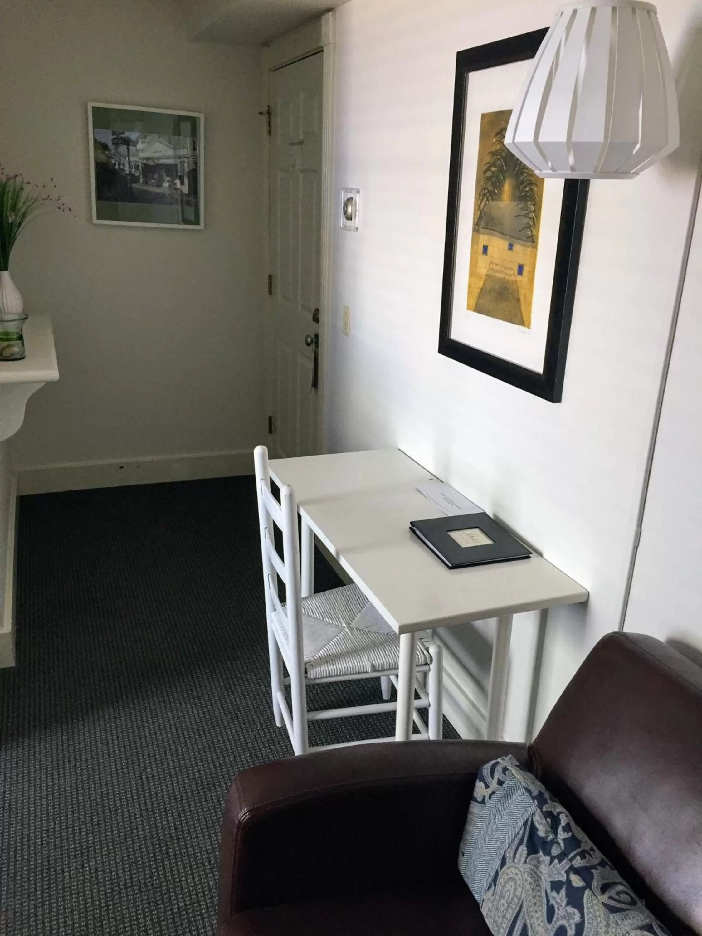 Seating area, Dining Area in Pilgrim House