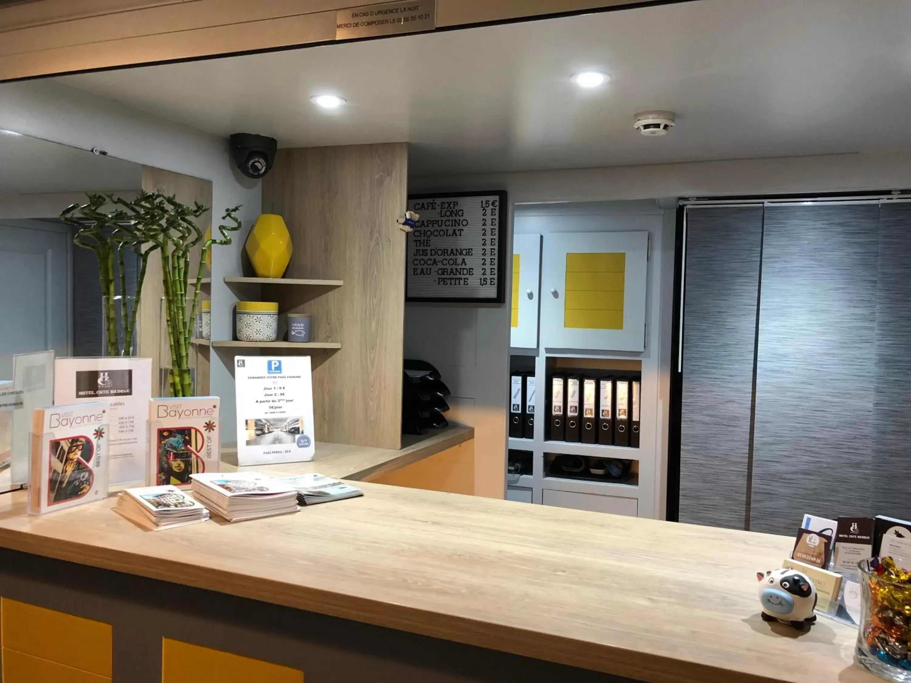 Lobby or reception in Hotel Cote Basque Lobby or reception in Hotel Cote Basque