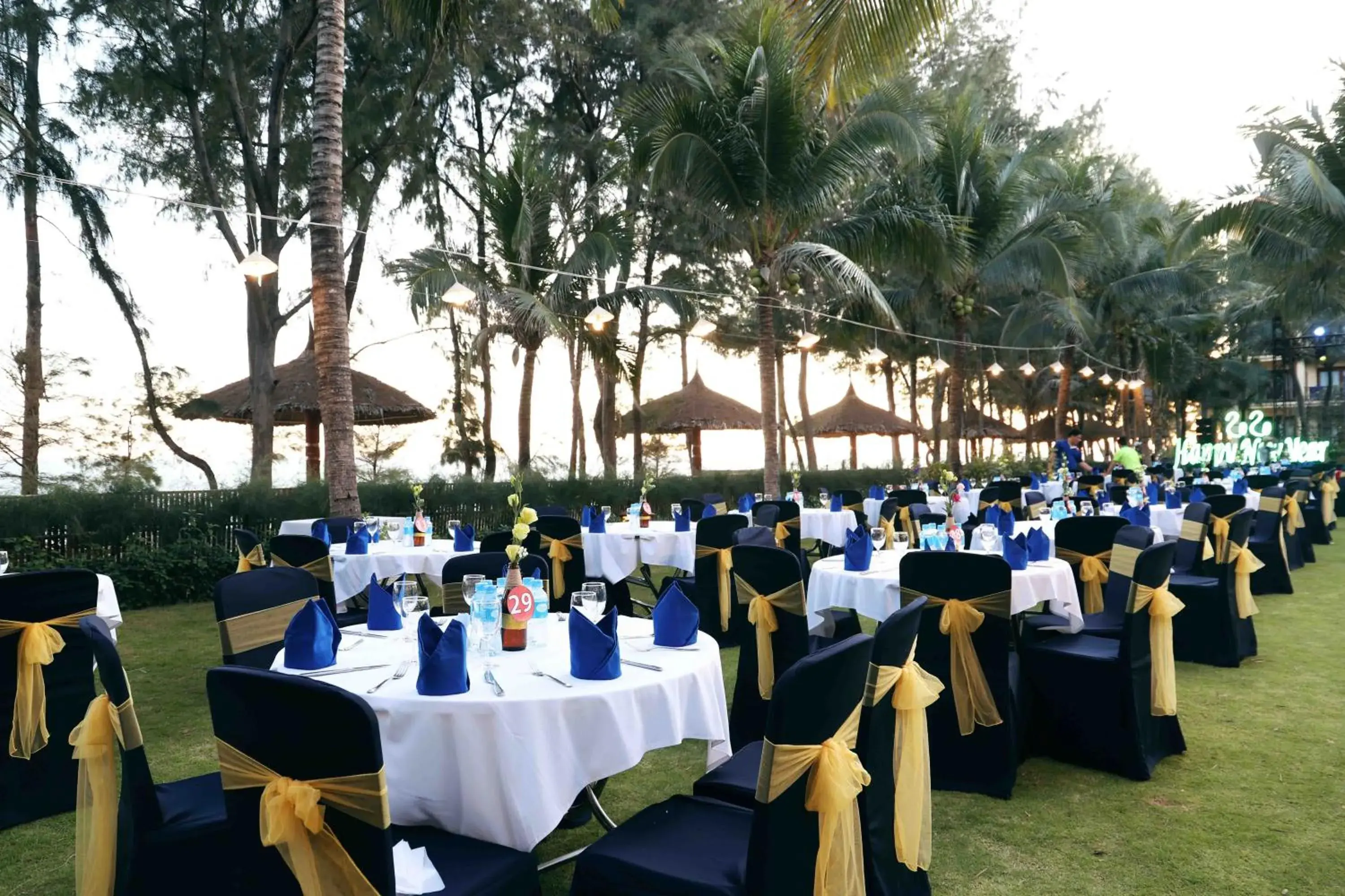 Evening entertainment, Banquet Facilities in Sunny Beach Resort & Spa