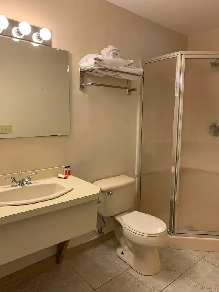 Bathroom in Travelodge by Wyndham Lake George NY